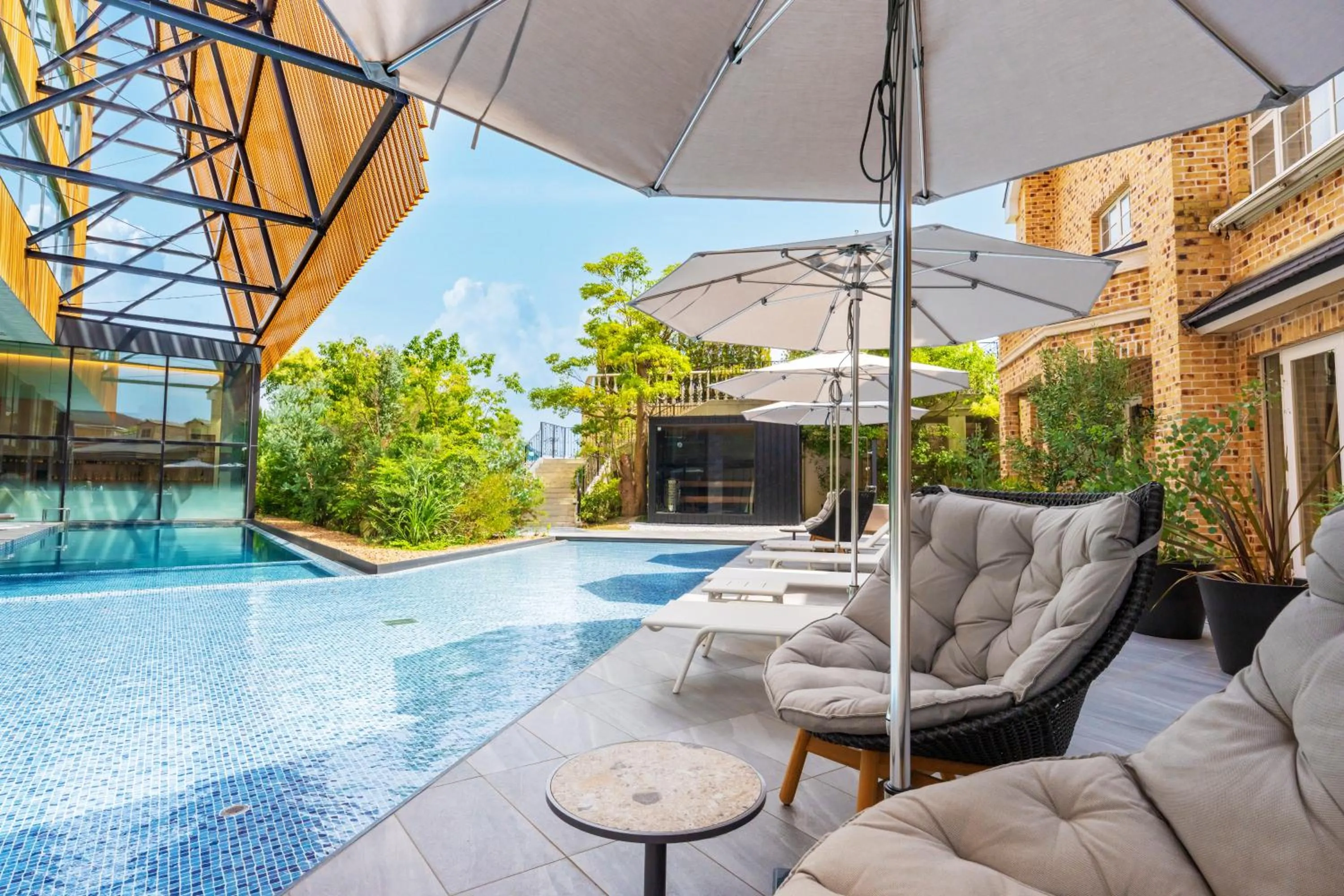 Seating area in Garden Terrace Fukuoka