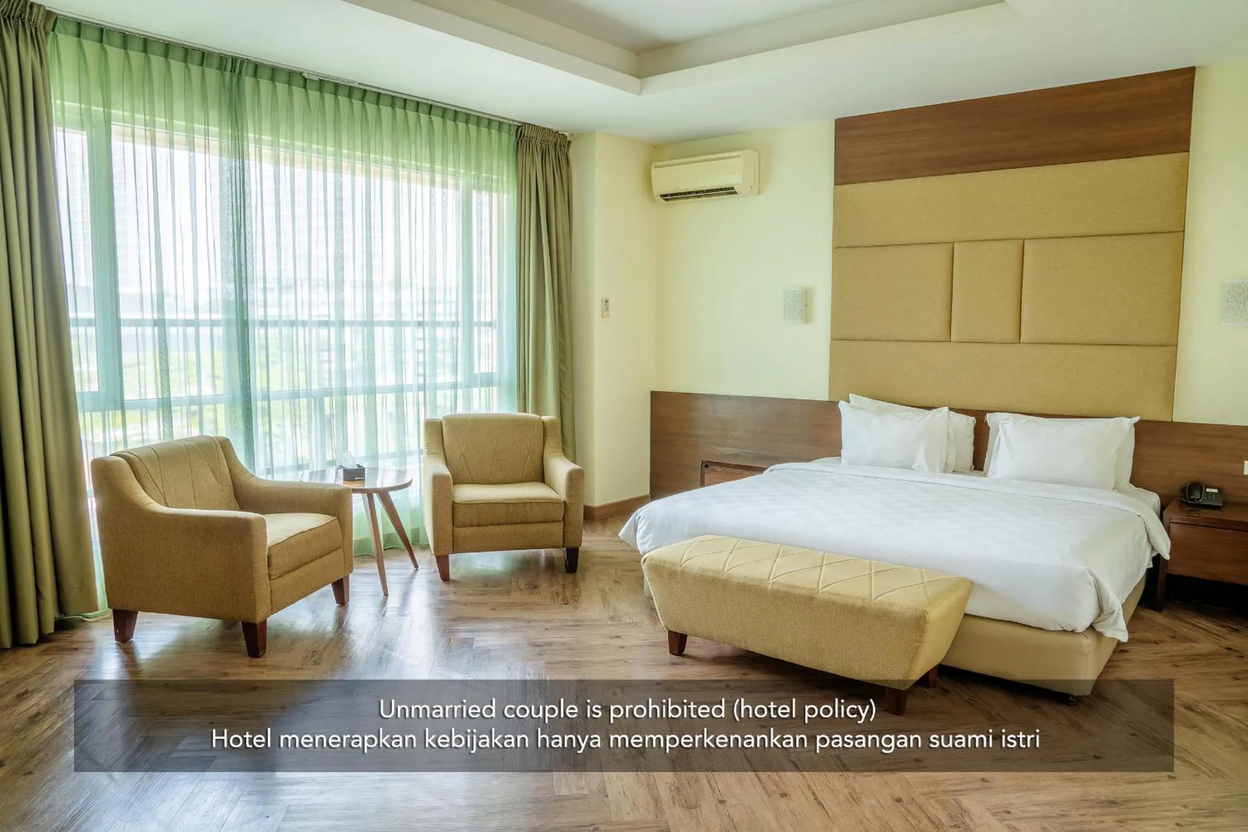 Property building, Bed in Hotel Alia Cikini