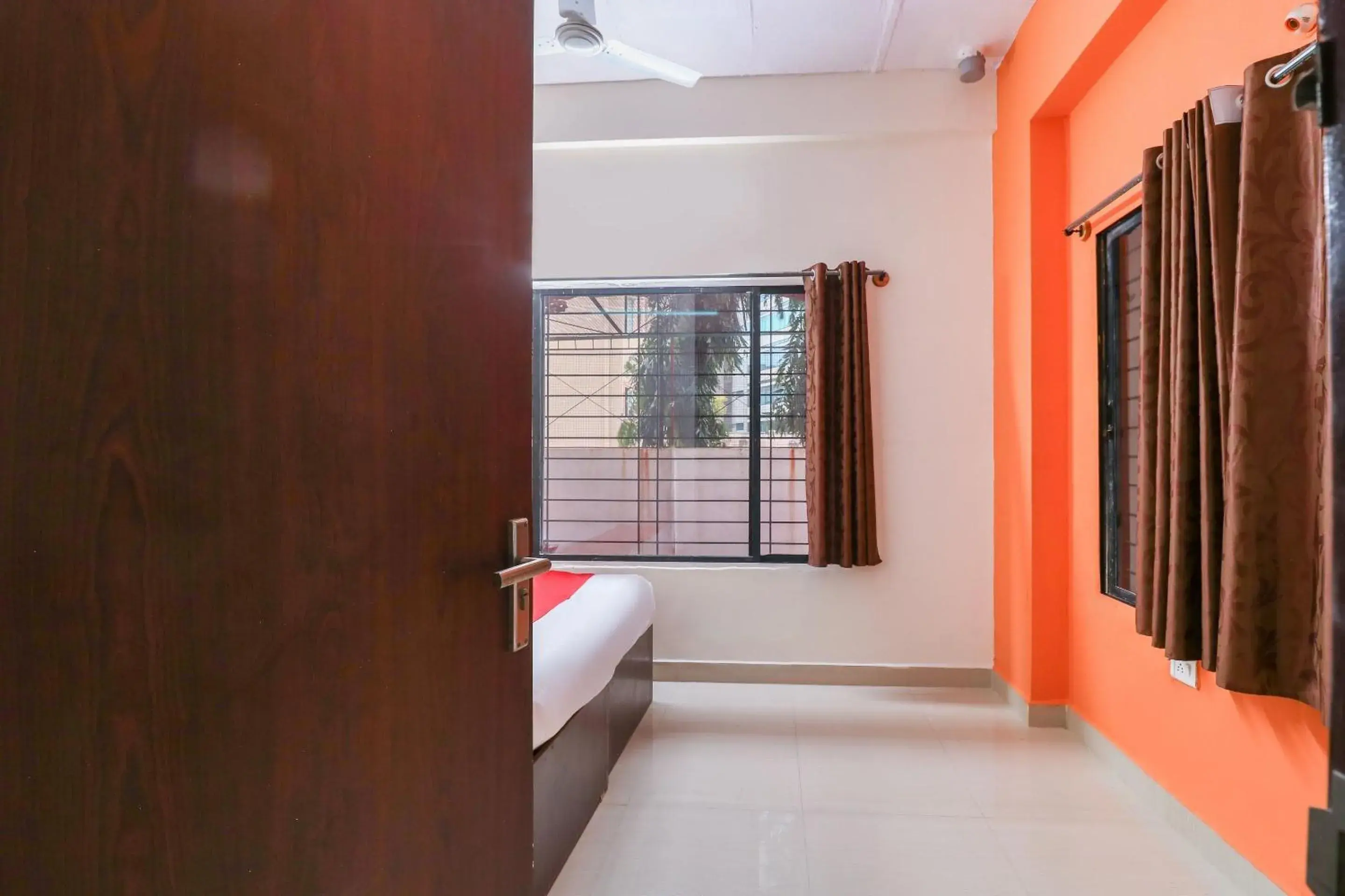 Lobby or reception, Bed in Hotel O The Royal International Hotel Lobby or reception, Bed in Hotel O The Royal International Hotel
