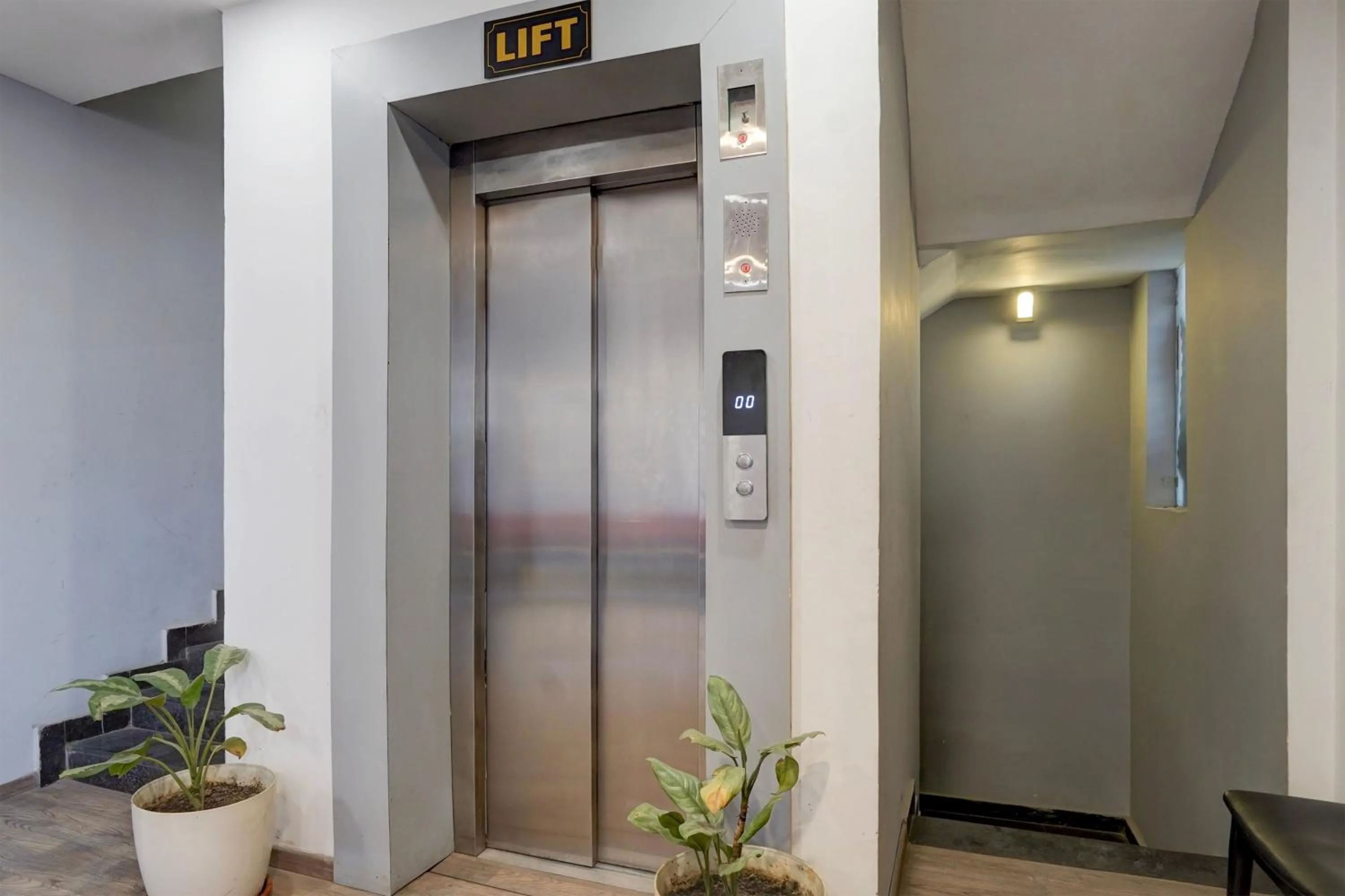 Lobby or reception in Townhouse Gomti Nagar Sector 6 Near Ekana Stadium