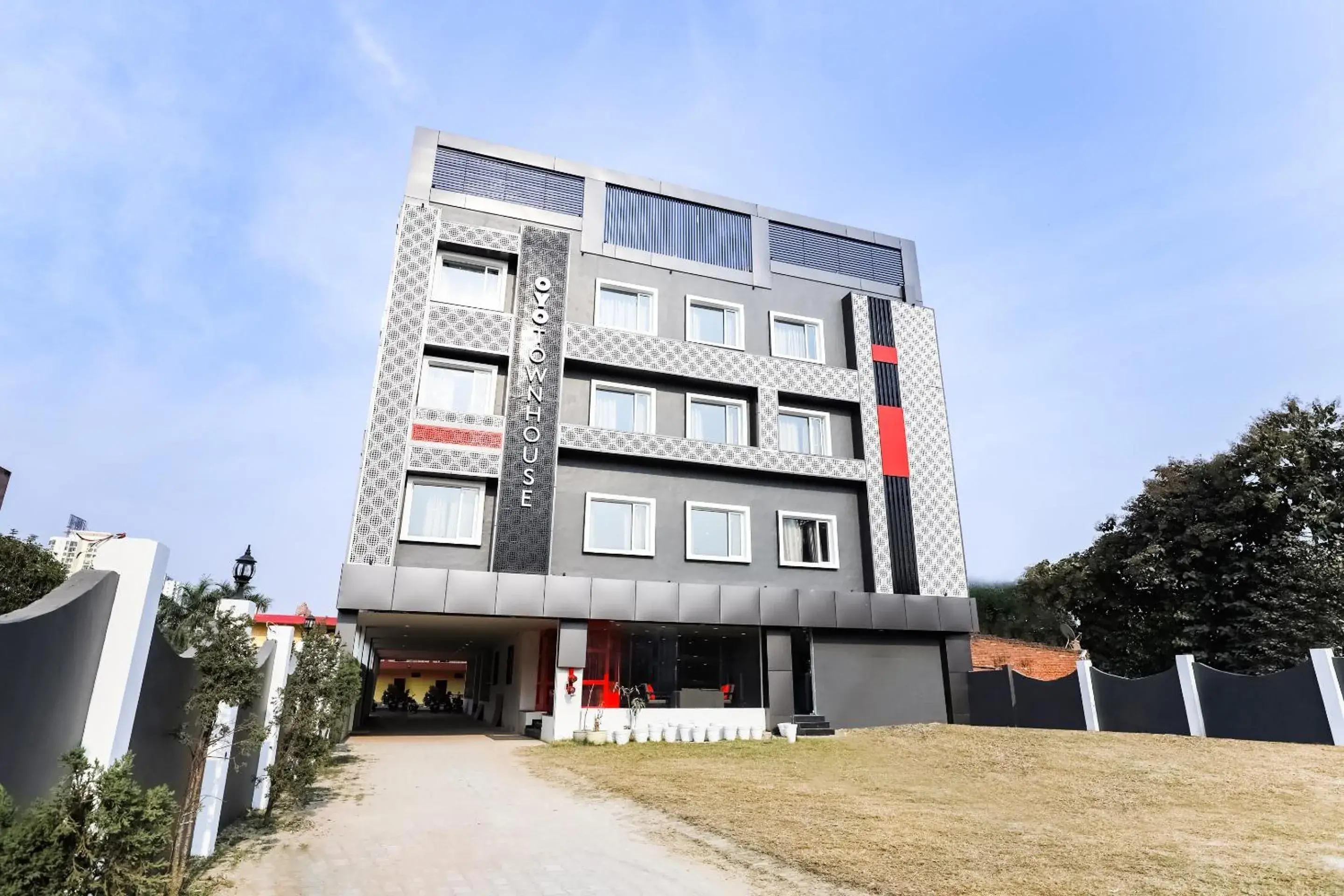 Facade/entrance in Super Townhouse Prithvi Resort Near Phoenix Palassio Facade/entrance in Super Townhouse Prithvi Resort Near Phoenix Palassio