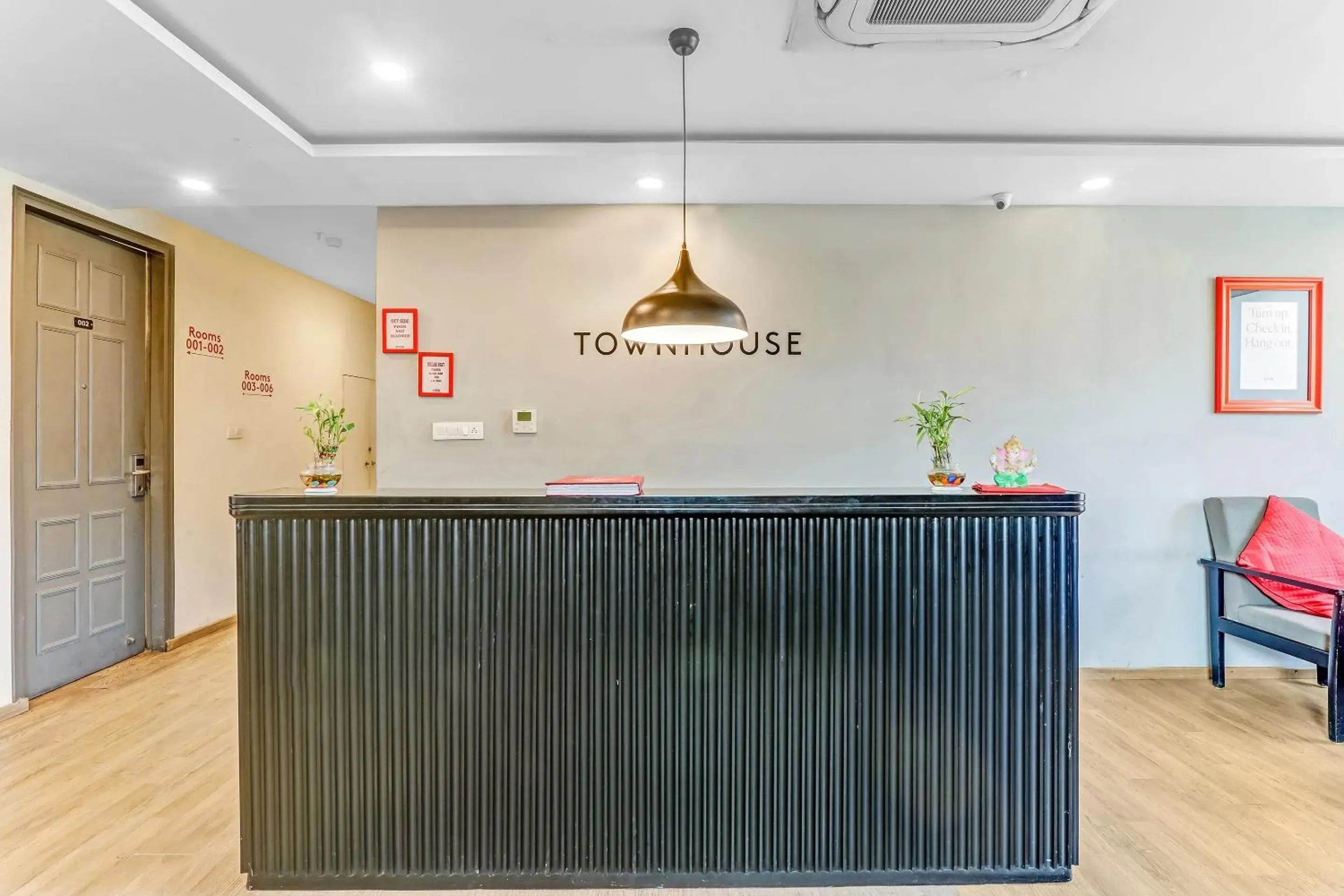 Lobby or reception in Super Townhouse 139 Ashiyana Smriti Upvan Near Emerald Mall Lucknow Lobby or reception in Super Townhouse 139 Ashiyana Smriti Upvan Near Emerald Mall Lucknow