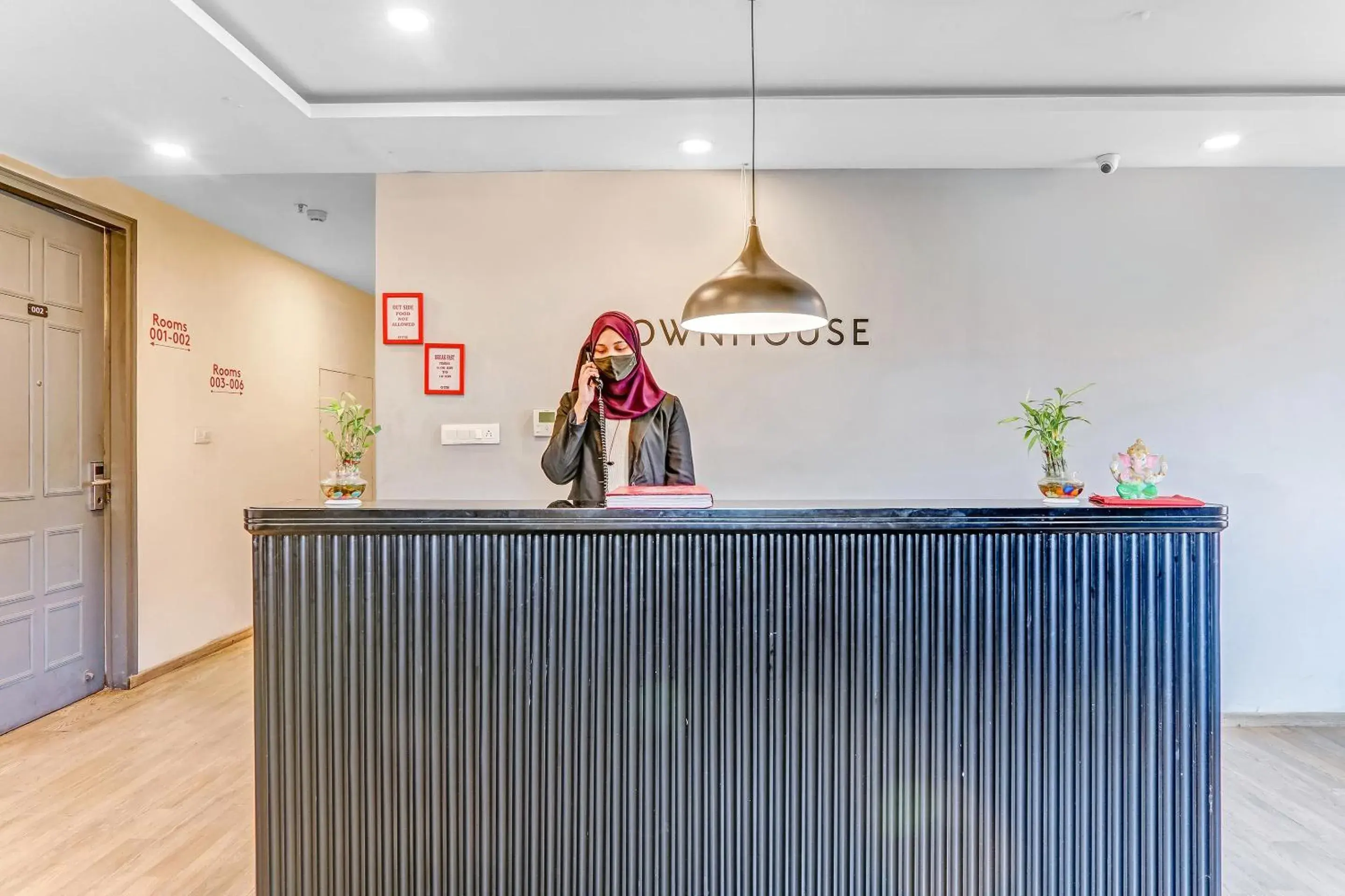 Lobby or reception in Super Townhouse 139 Ashiyana Smriti Upvan Near Emerald Mall Lucknow Lobby or reception in Super Townhouse 139 Ashiyana Smriti Upvan Near Emerald Mall Lucknow