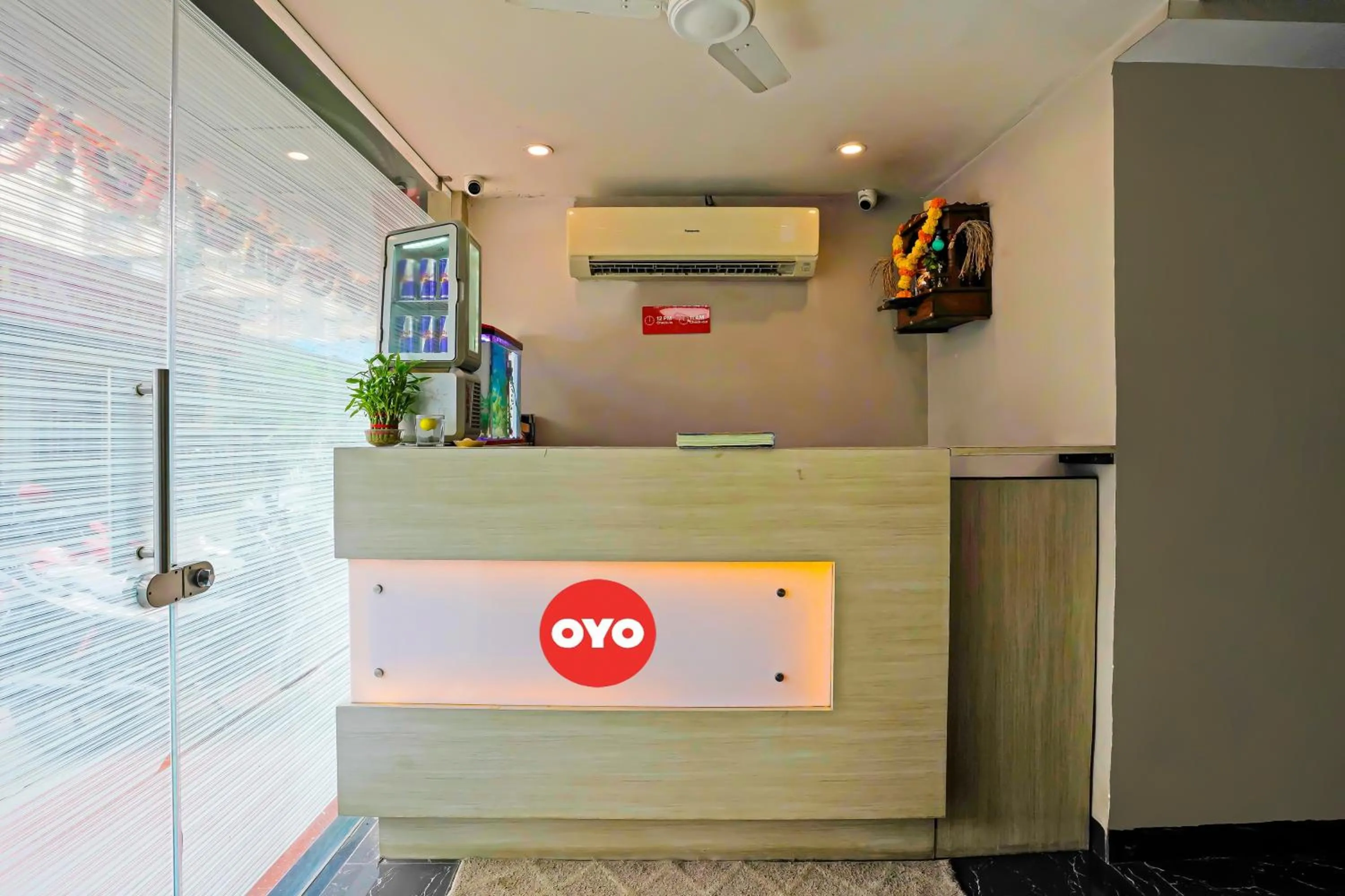 Lobby or reception in Hotel O Homestay Andheri East