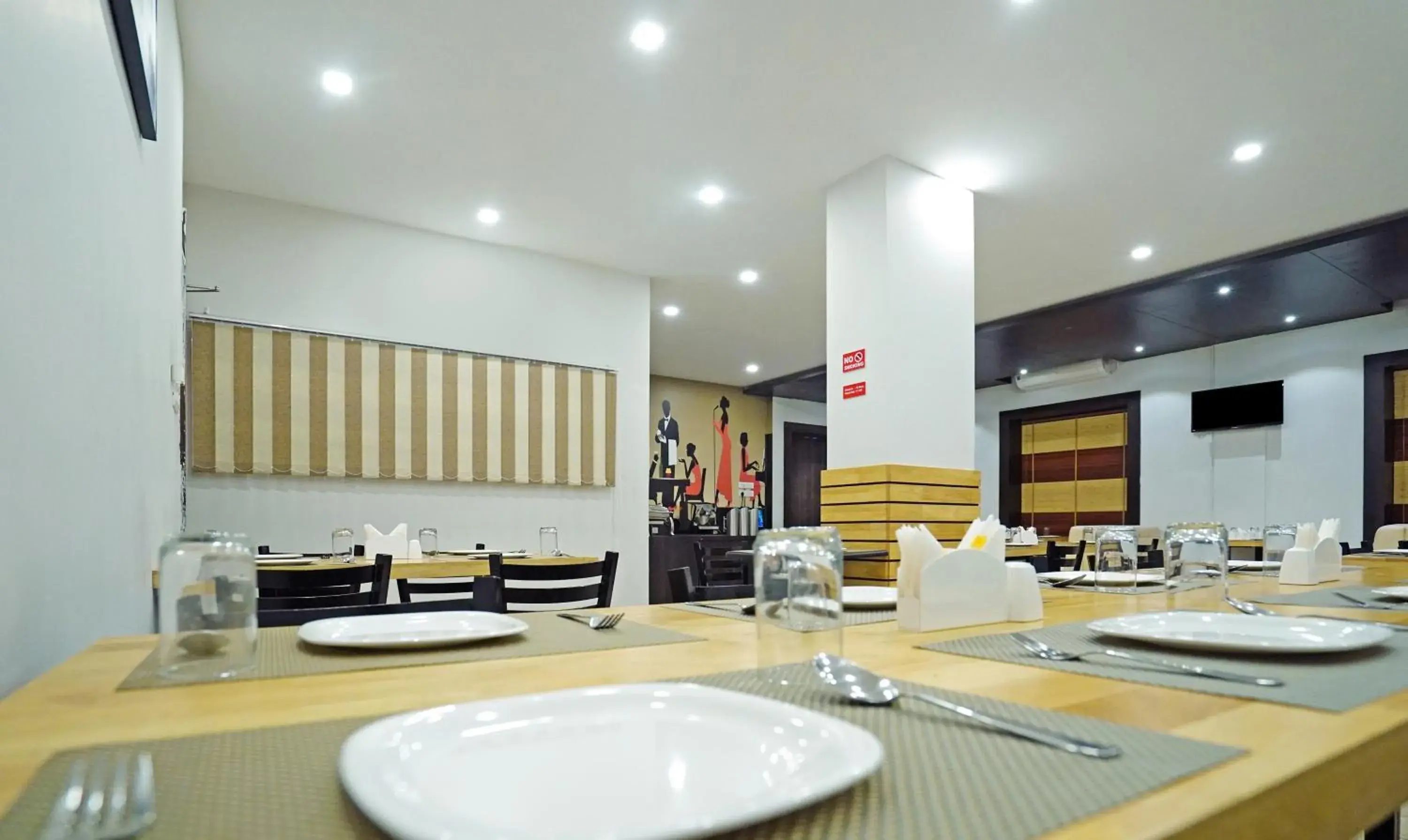 Restaurant/places to eat in Treebo Lazystay Grand Patia Restaurant/places to eat in Treebo Lazystay Grand Patia