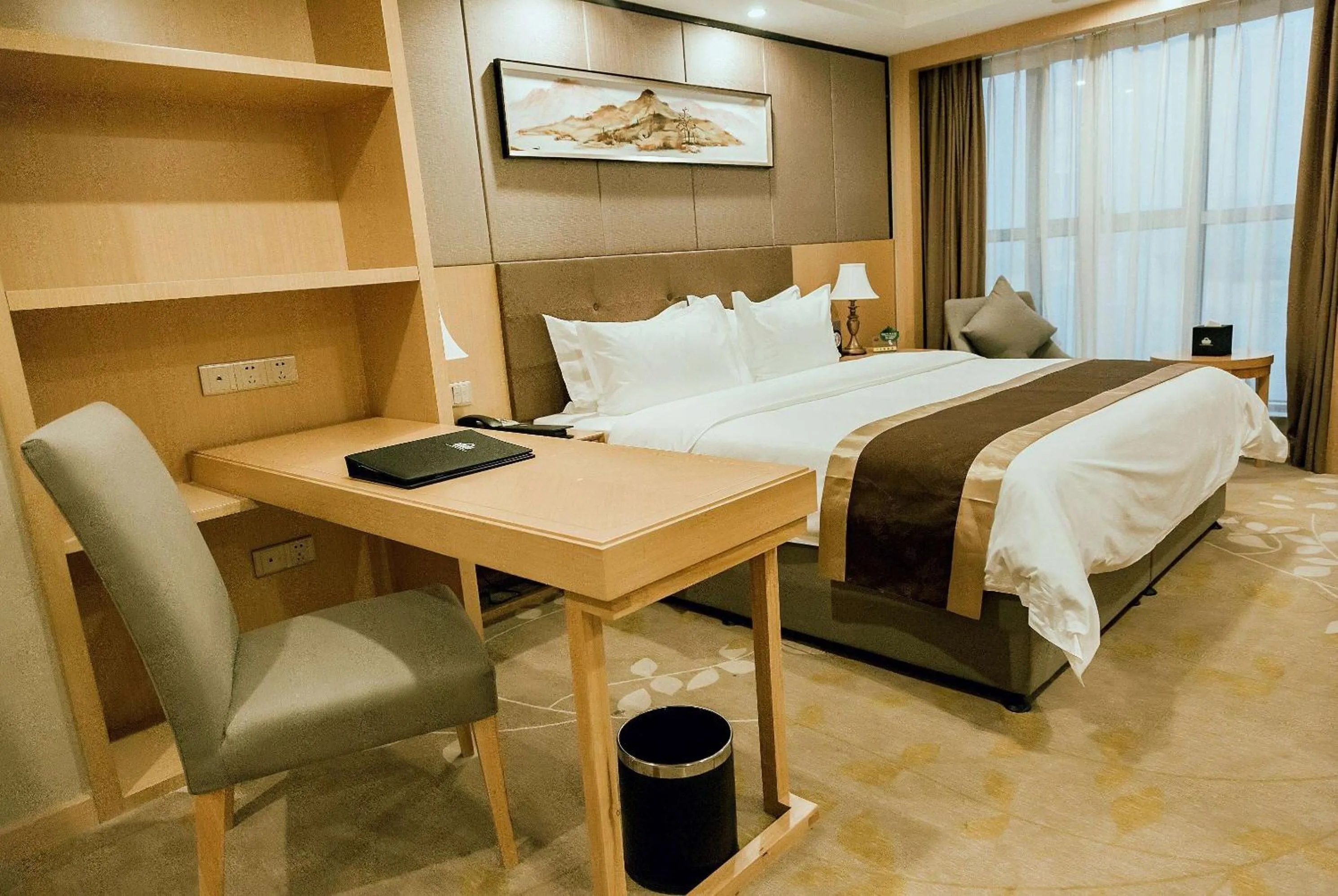 Days Inn by Wyndham Business Place Sichuan Bazhong