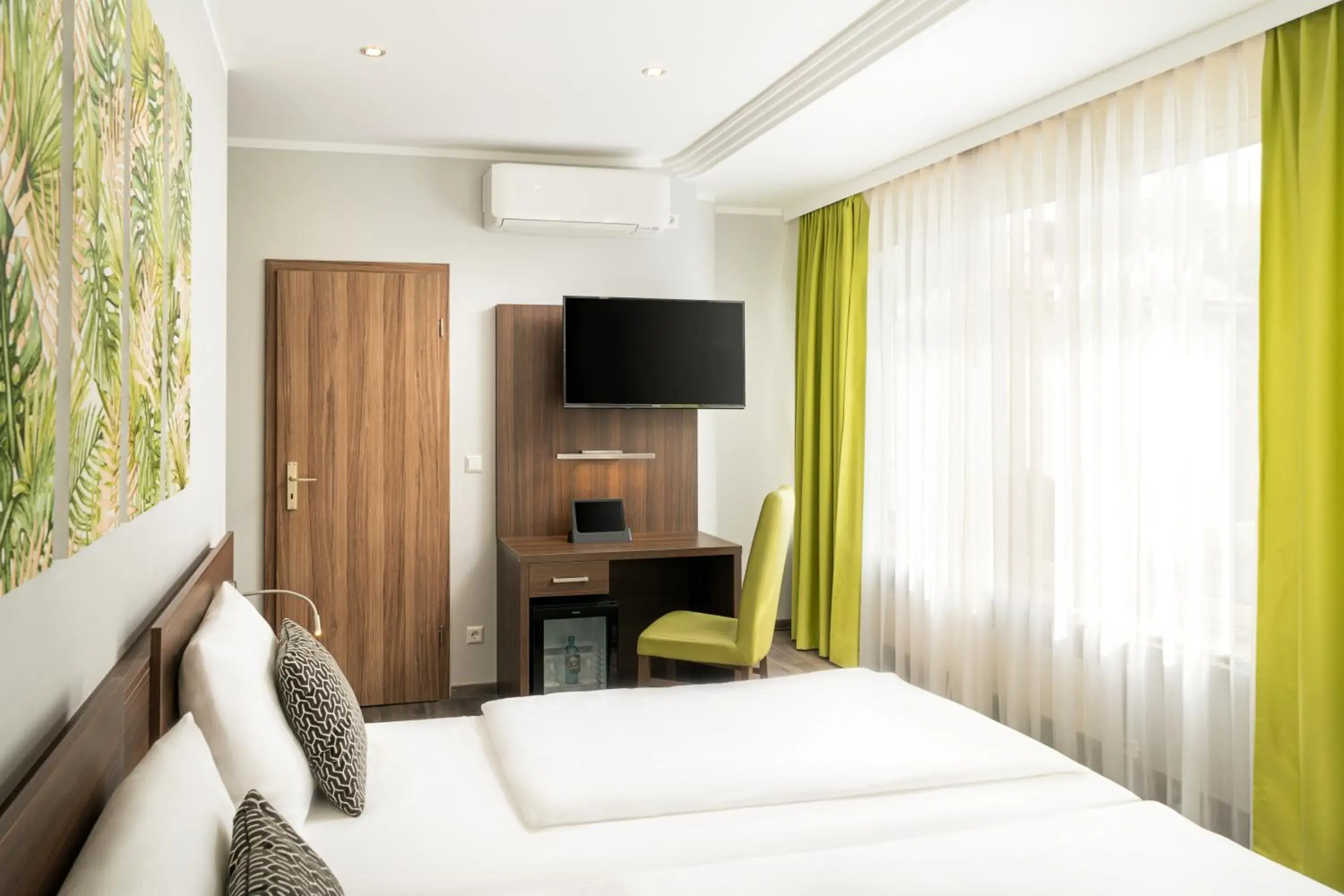 Standard Double Room in ANA Eden Karlsruhe, Trademark Collection by Wyndham Standard Double Room in ANA Eden Karlsruhe, Trademark Collection by Wyndham