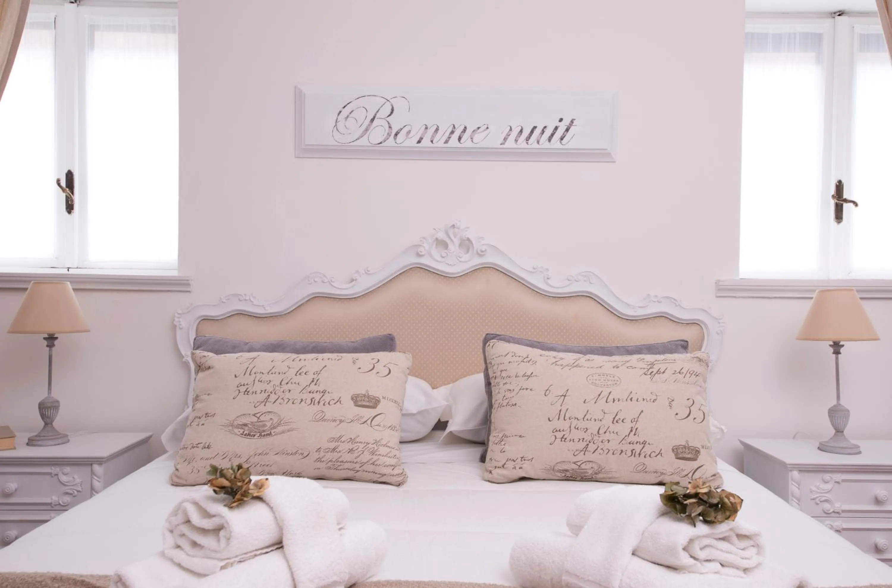 Bed in Sweet Arco Farnese