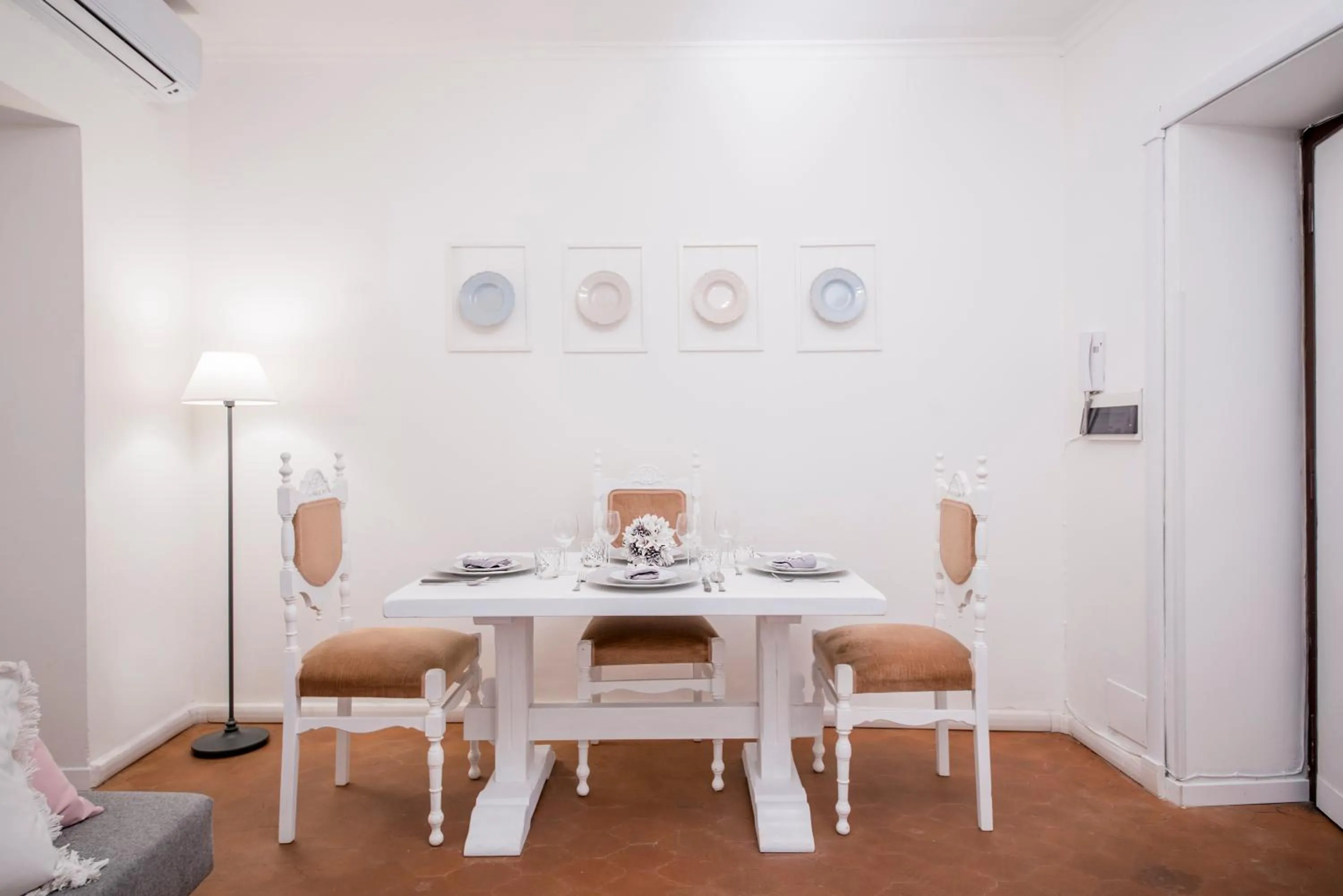 Seating area in Sweet Arco Farnese