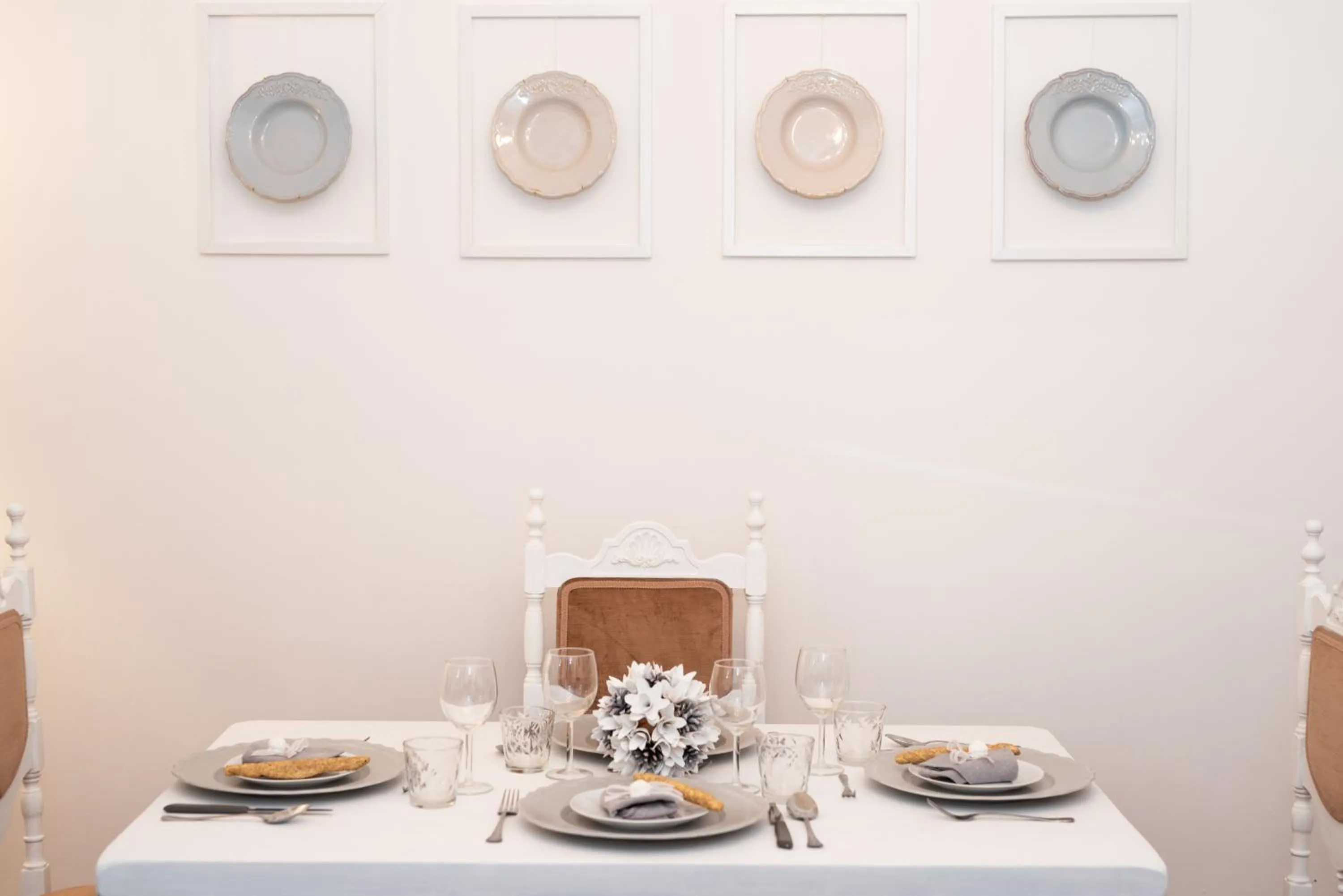Dining area in Sweet Arco Farnese