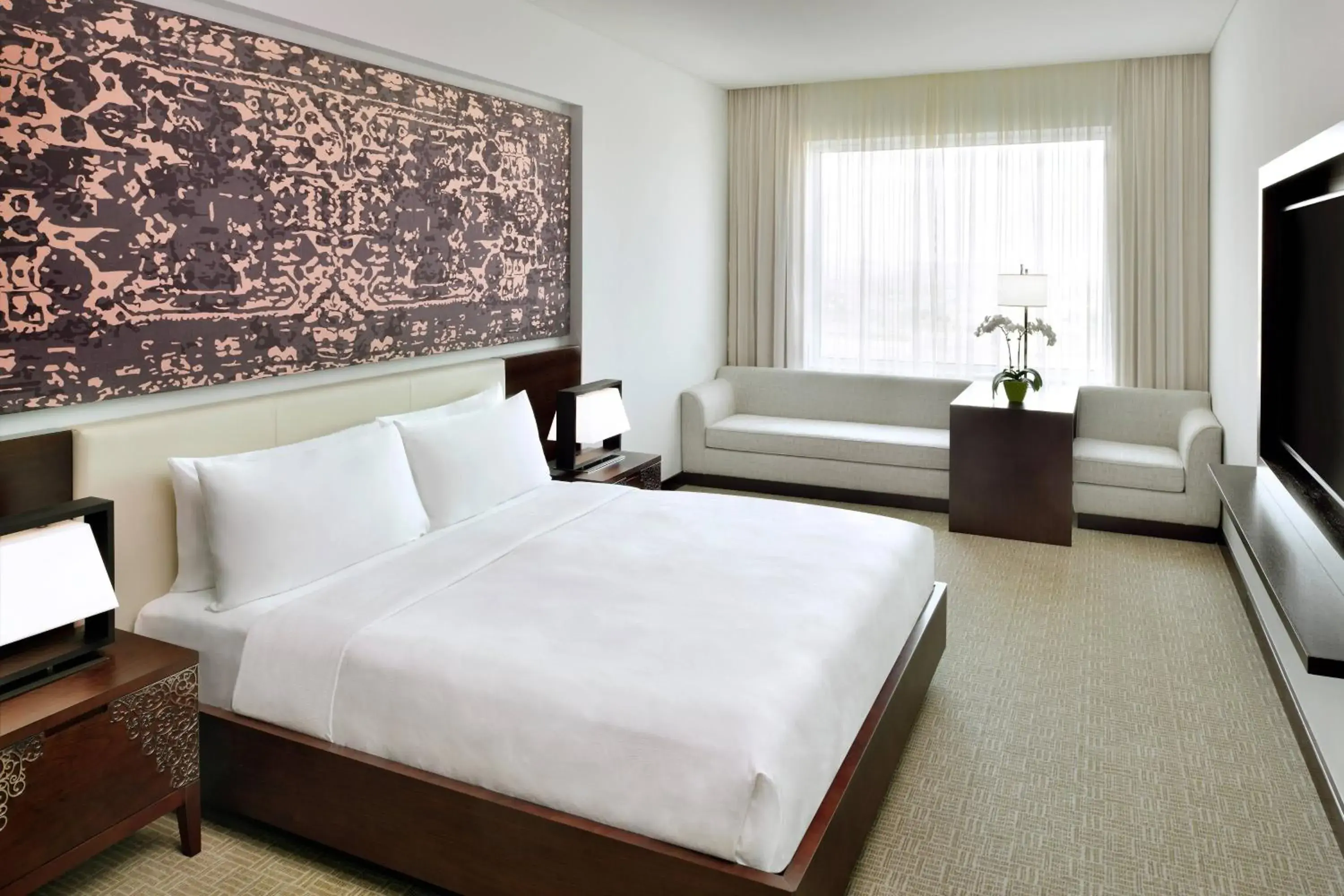 Deluxe Guest room, 1 King in JW Marriott Hotel Muscat Deluxe Guest room, 1 King in JW Marriott Hotel Muscat