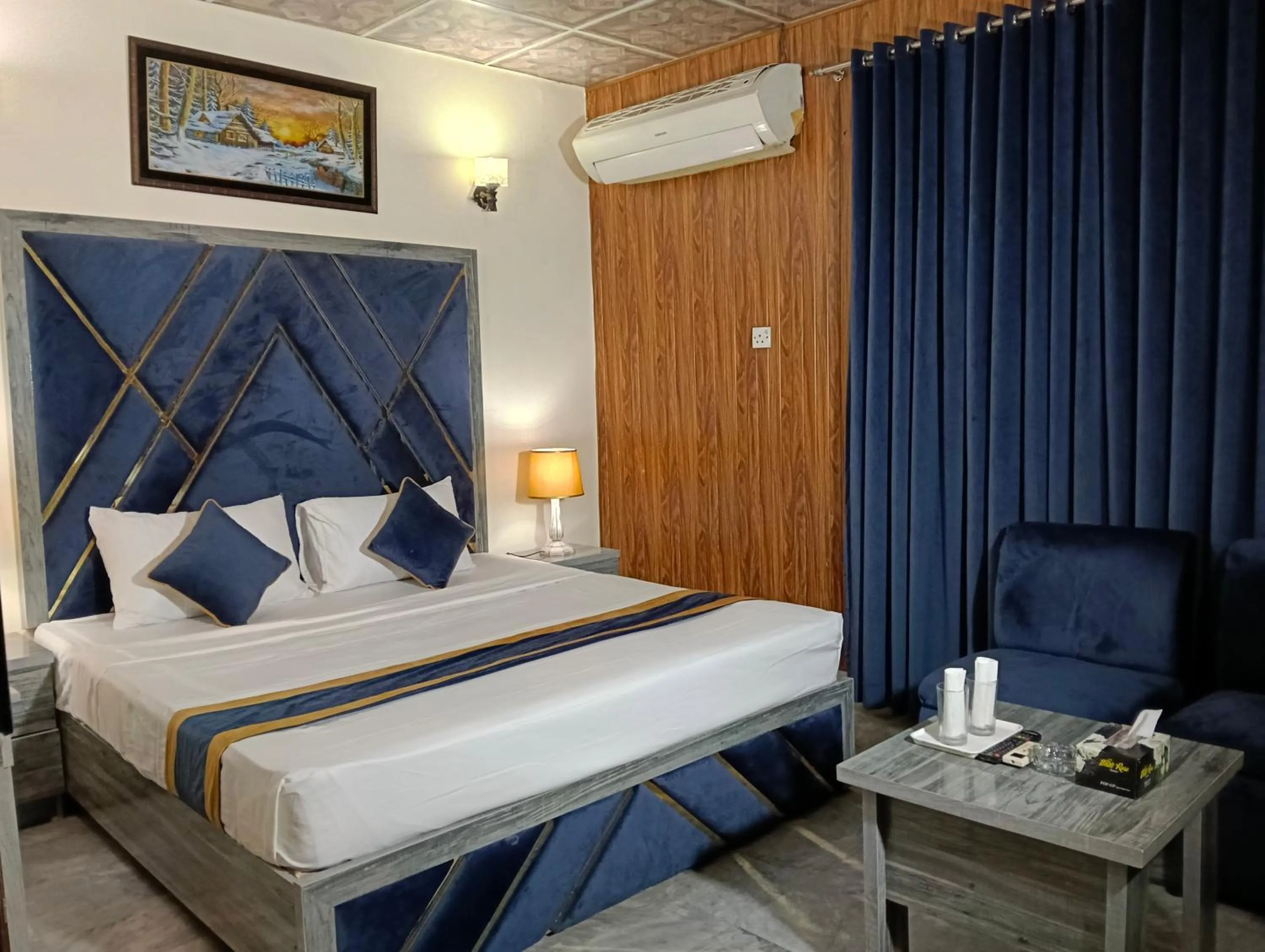 Star Hotel Lahore