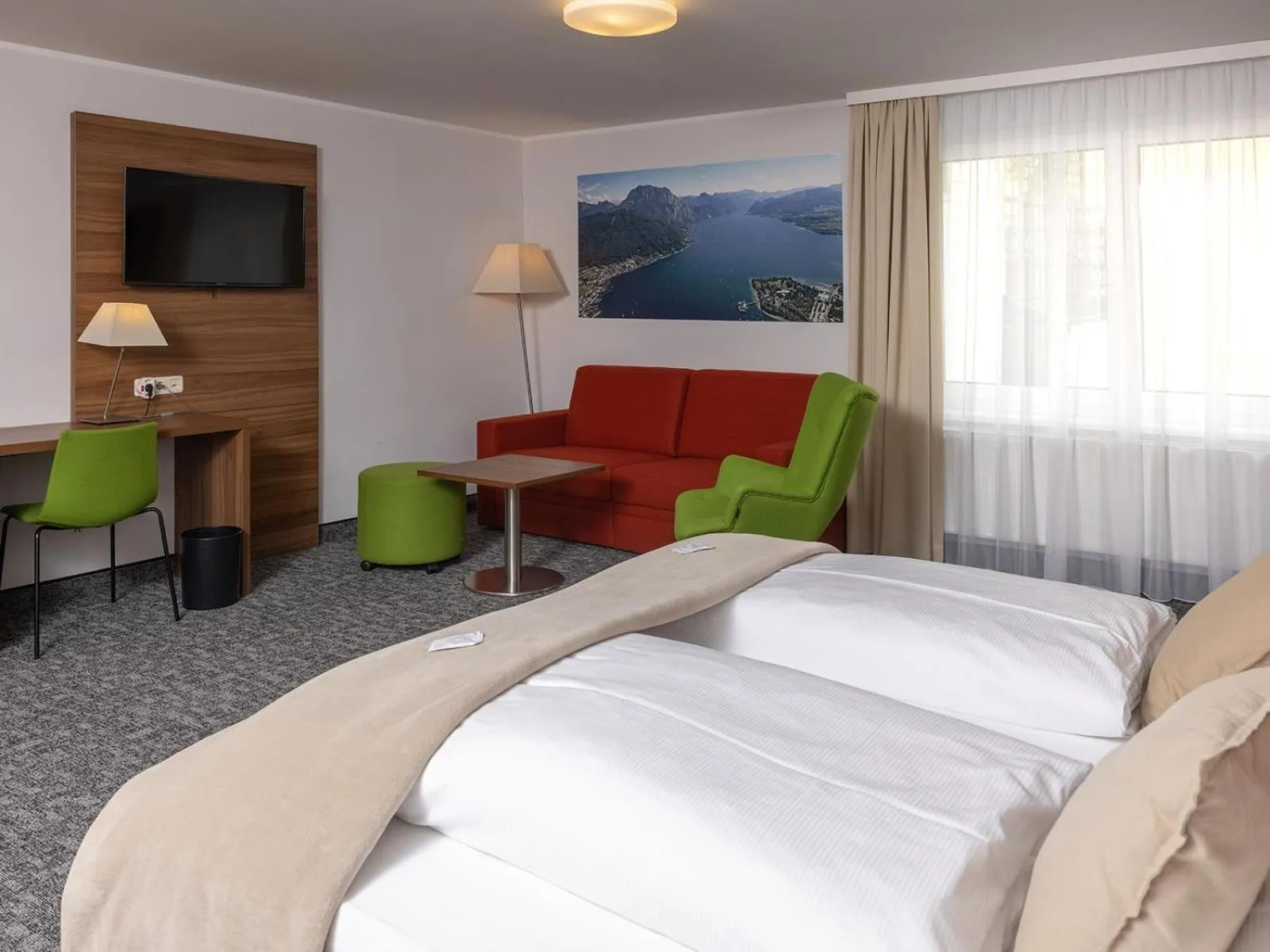 Photo of the whole room, Bed in Seehotel im Weyer