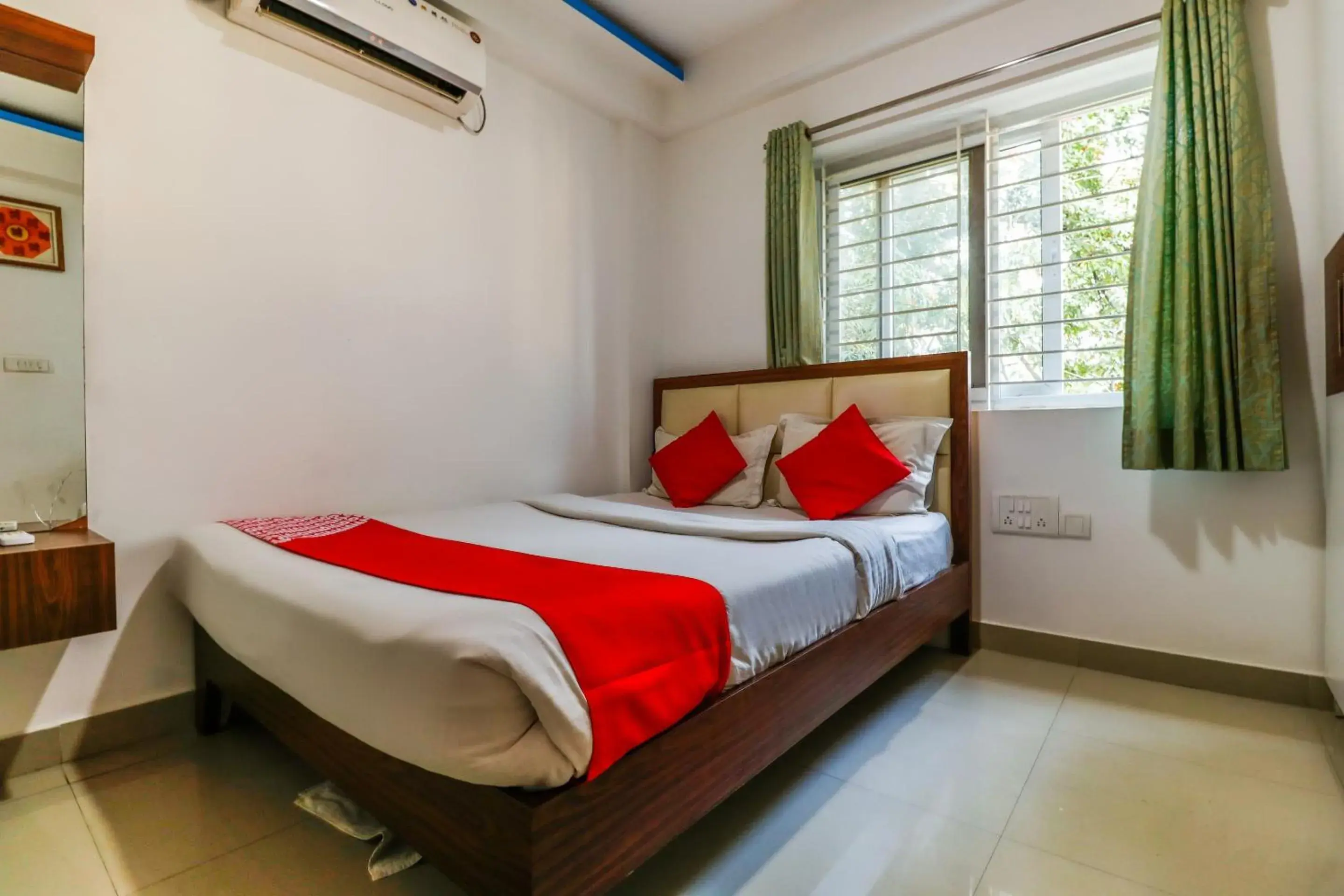 Bedroom, Bed in Hotel O The Royal Park Bedroom, Bed in Hotel O The Royal Park