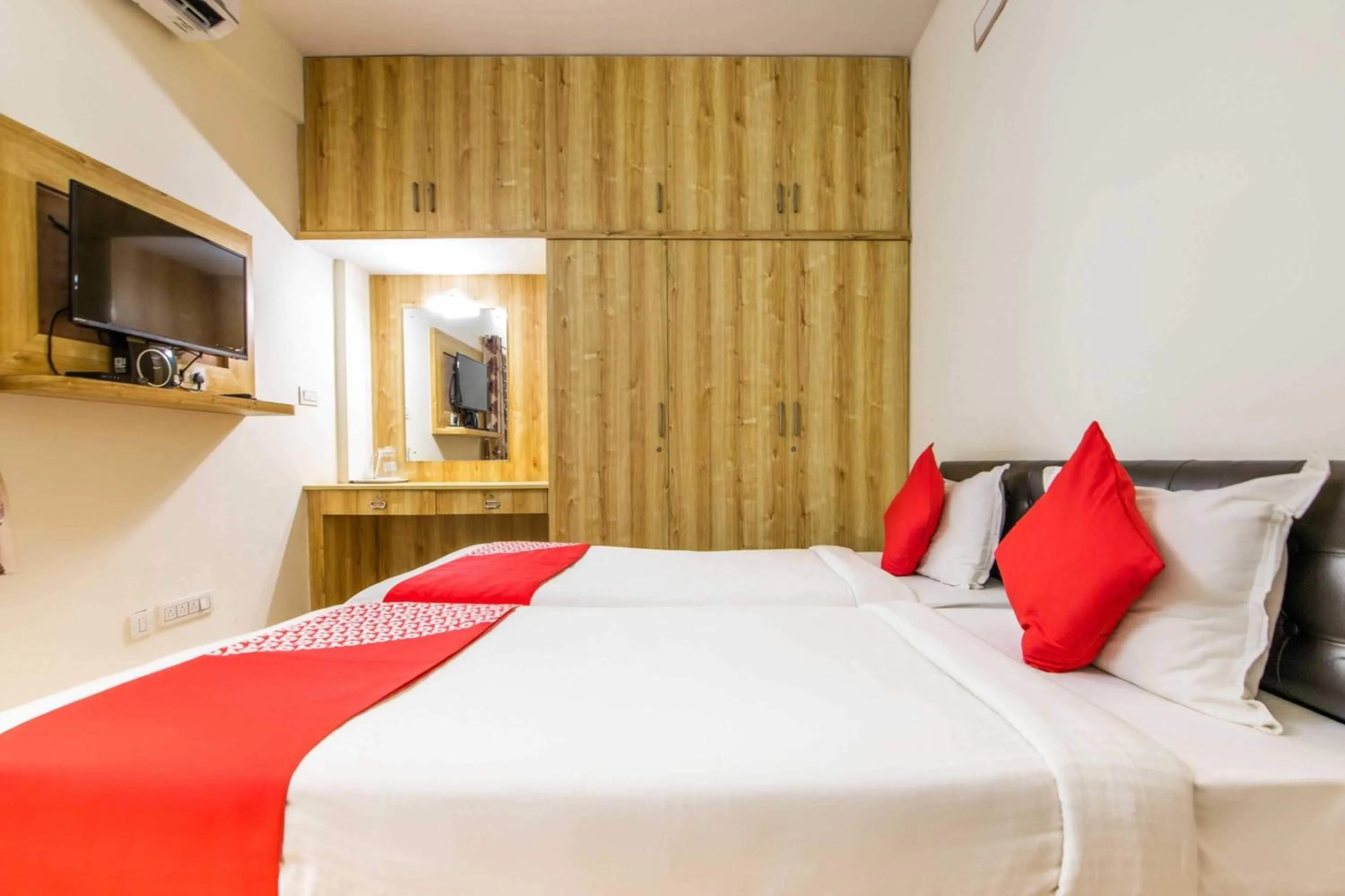 Bedroom, Bed in Hotel O Sagar Comforts