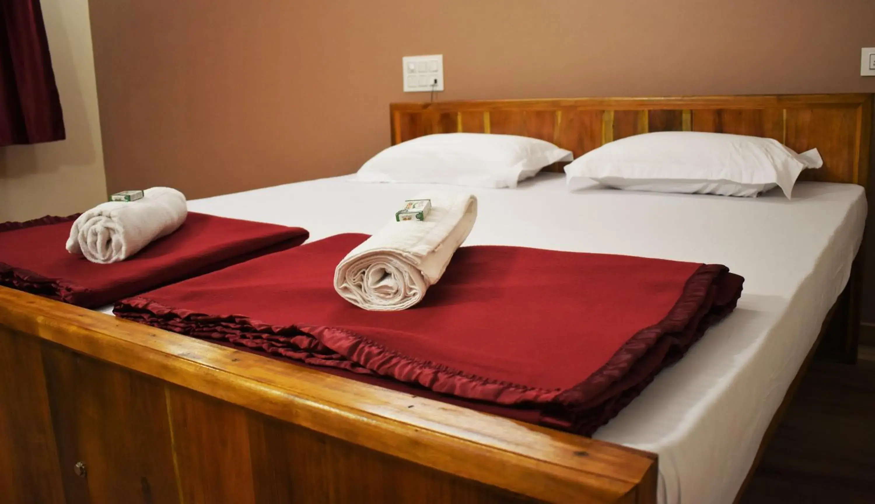 Bed in Viraz Valley Bed in Viraz Valley