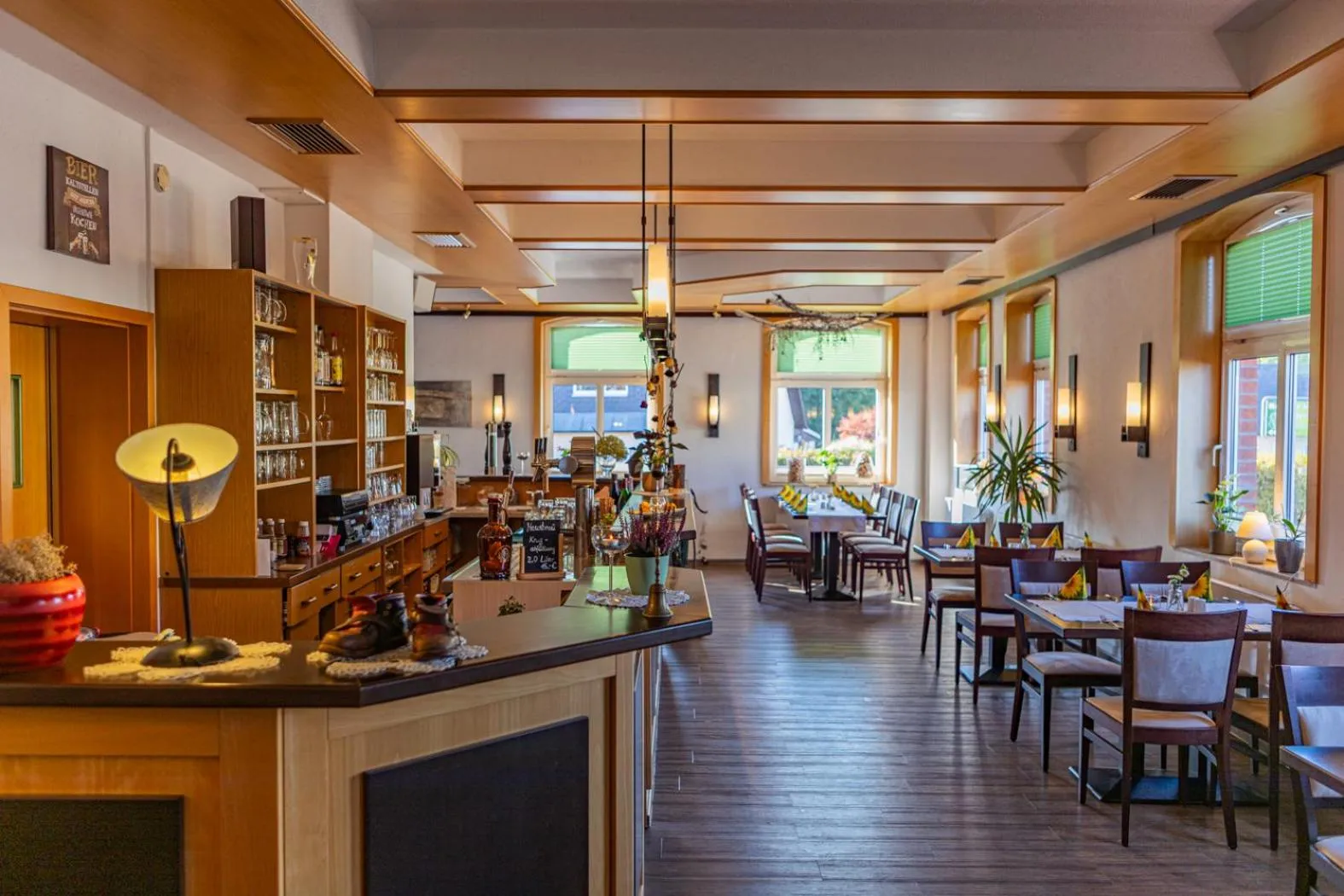 Restaurant/places to eat in Der Bayerische Hof