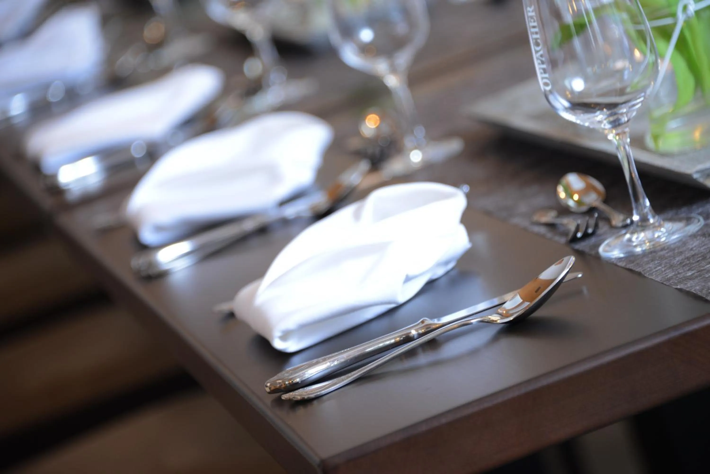 Decorative detail in Der Bayerische Hof