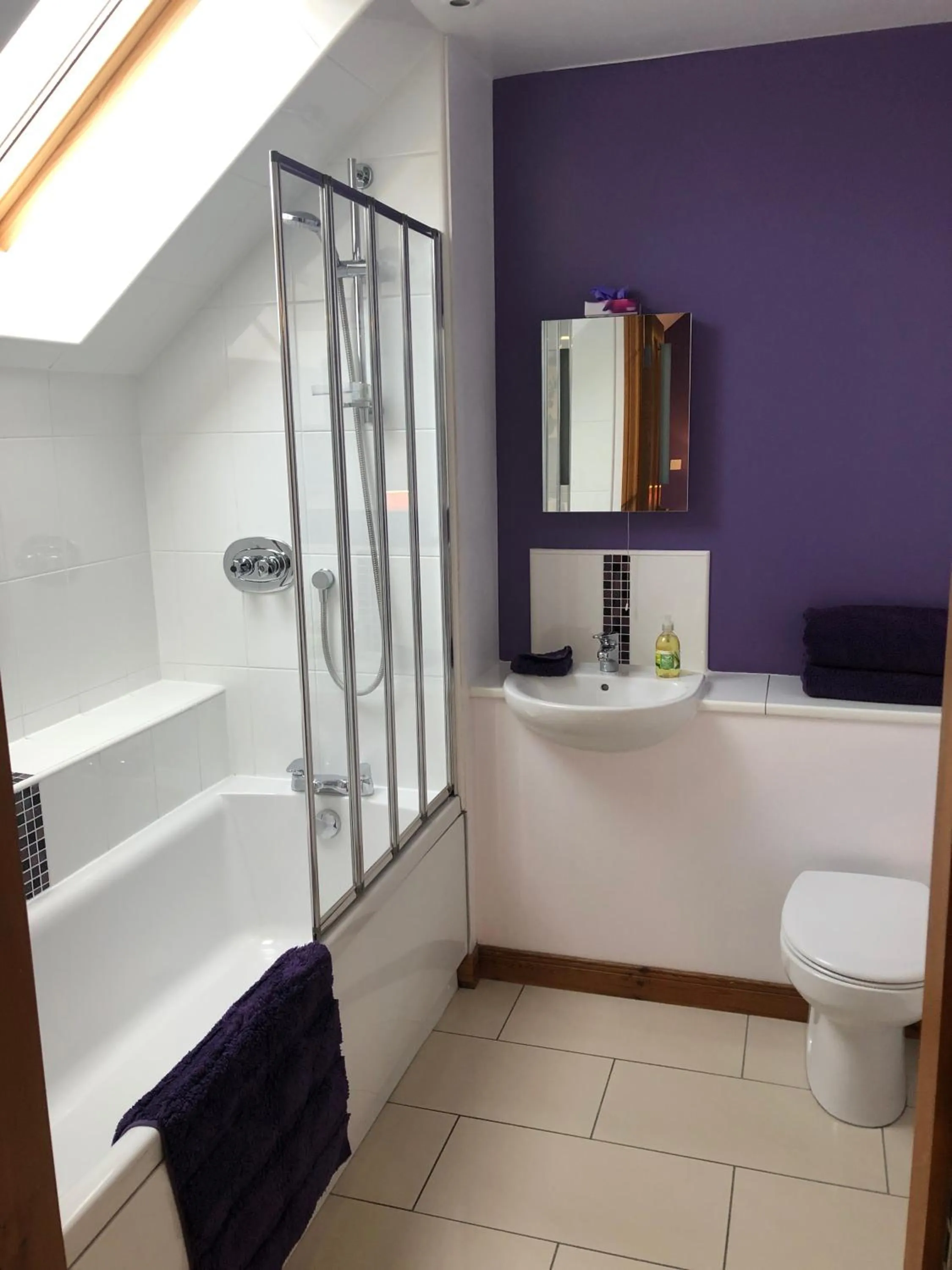 Bathroom in Balachladaich Loch Ness 2025 Now 3 Bed Self Catering - search Balachladaich Beachfront