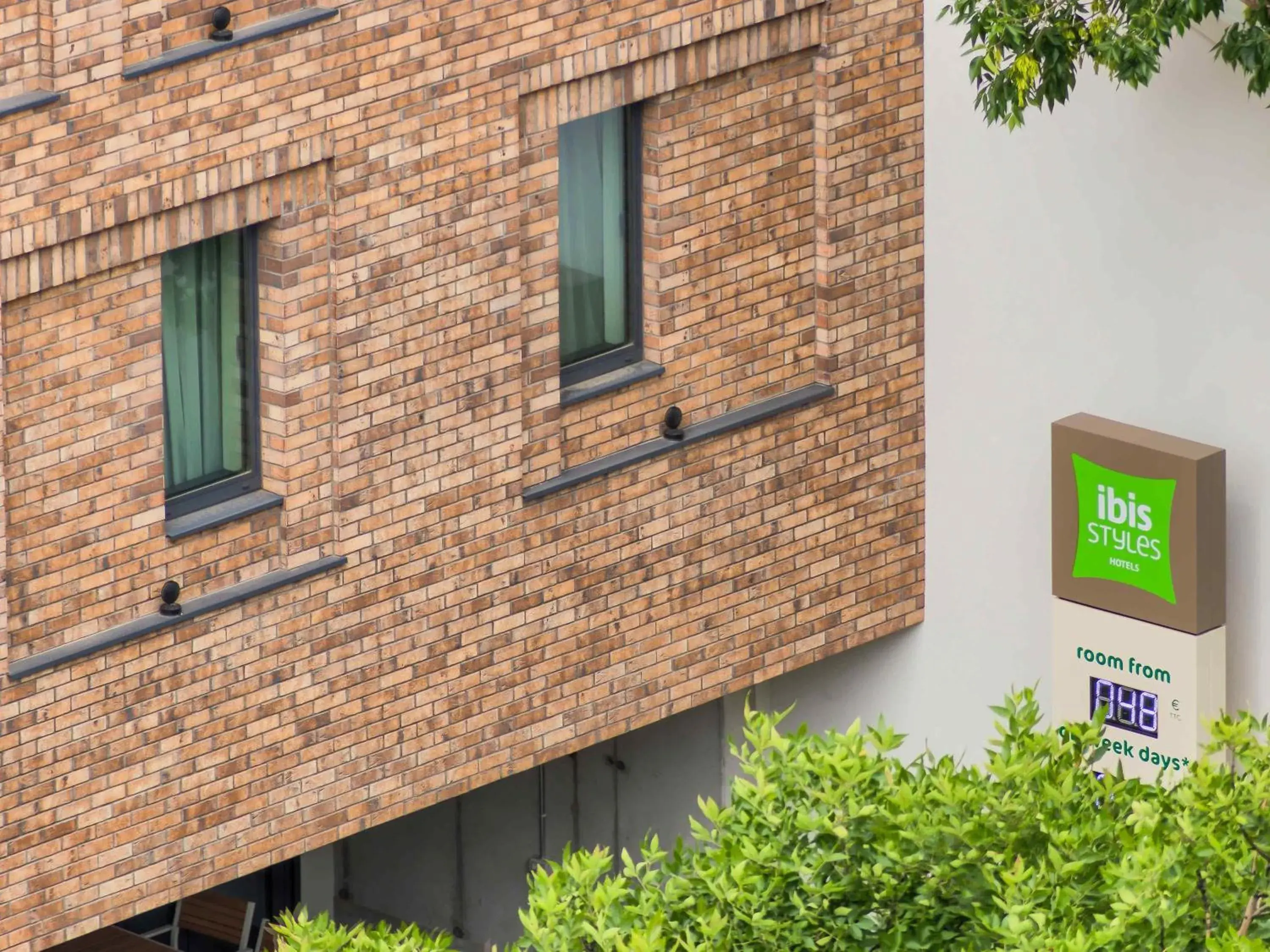 Property building in ibis Styles Bucharest City Center Property building in ibis Styles Bucharest City Center