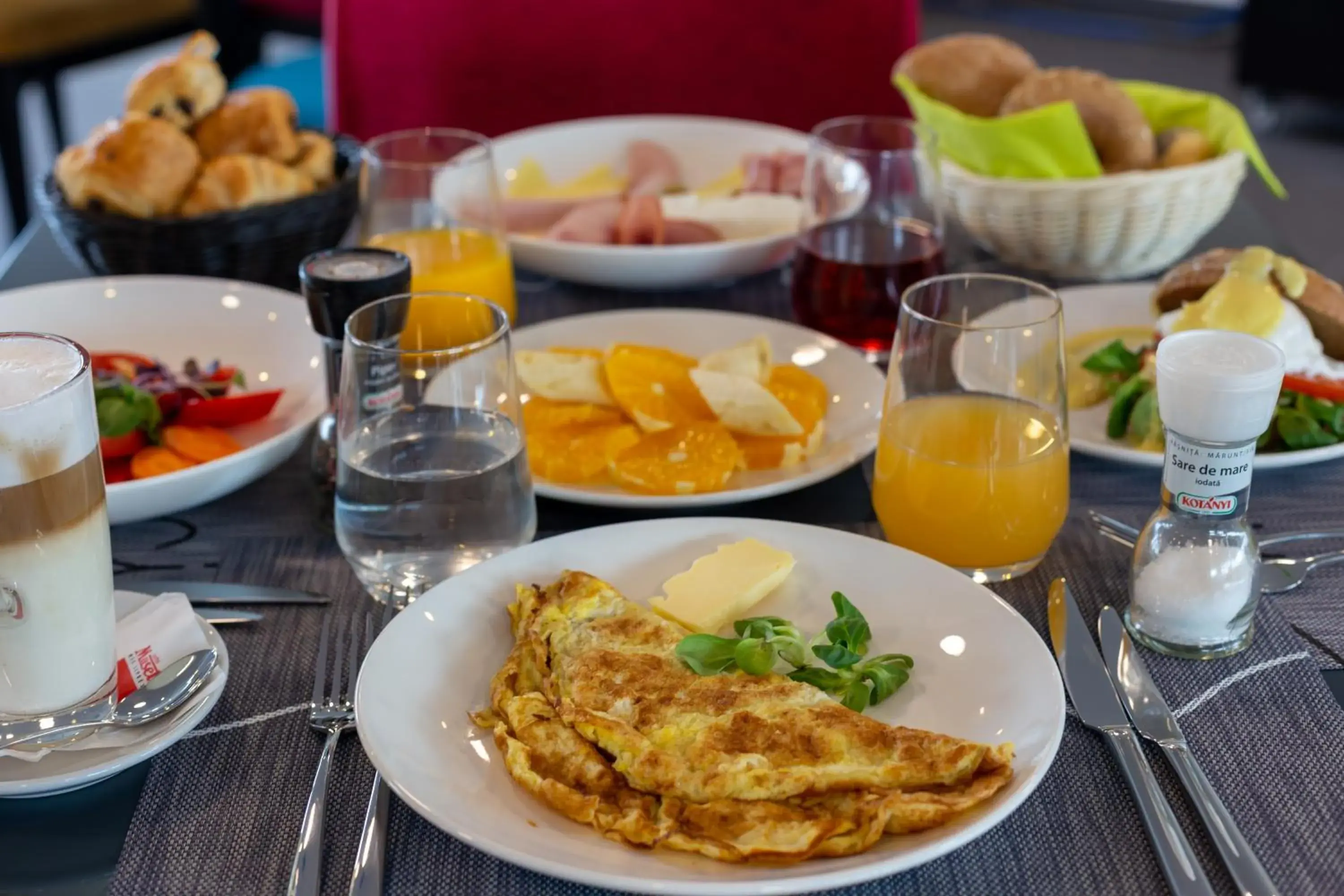 Breakfast in Ibis Styles Bucharest Airport Breakfast in Ibis Styles Bucharest Airport