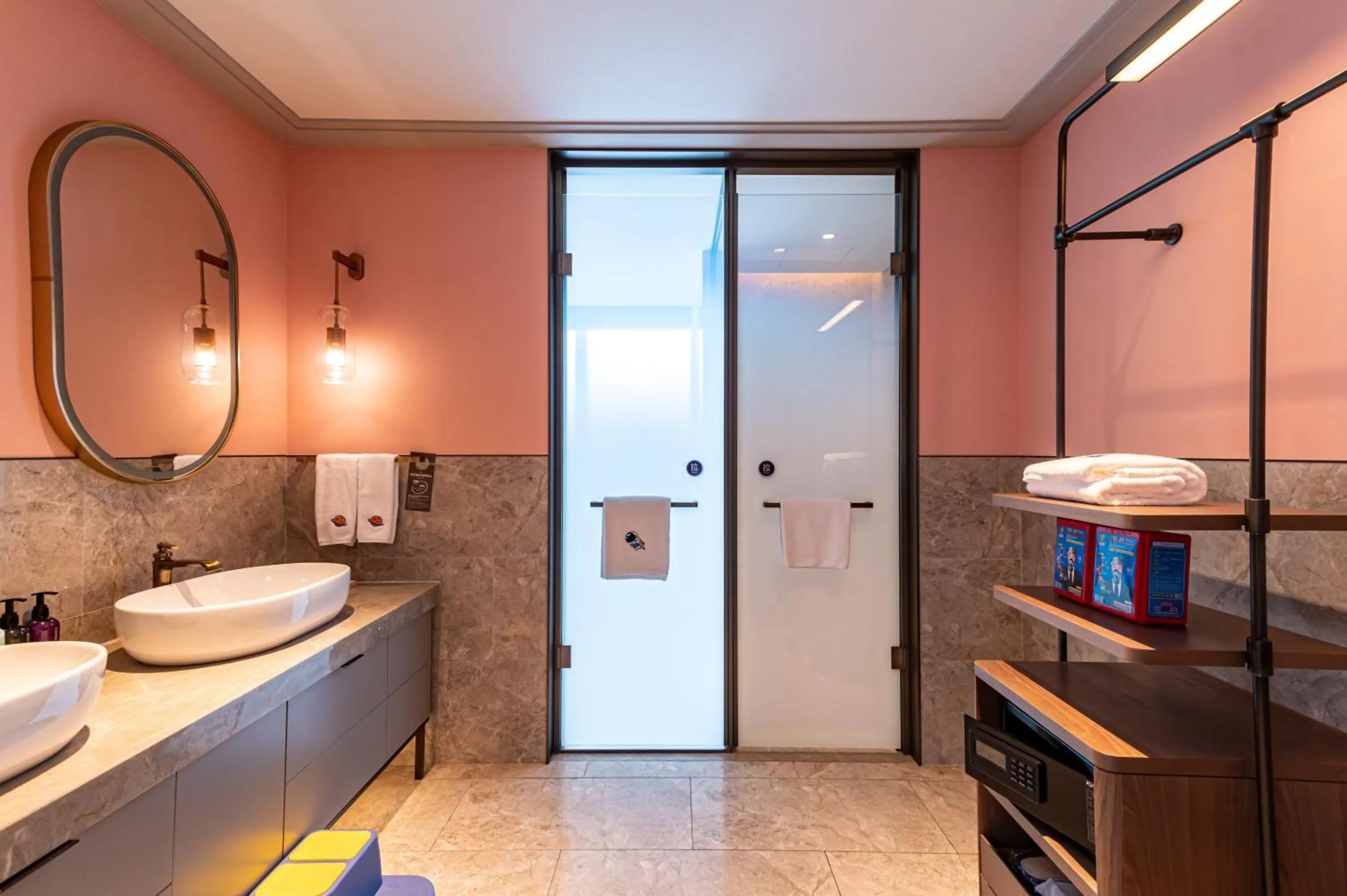 Bathroom in Mercure Guangzhou Nansha