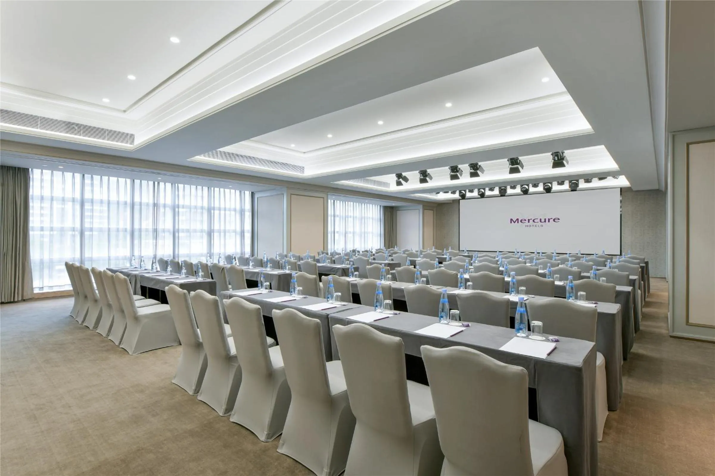 Meeting/conference room in Mercure Guangzhou Nansha