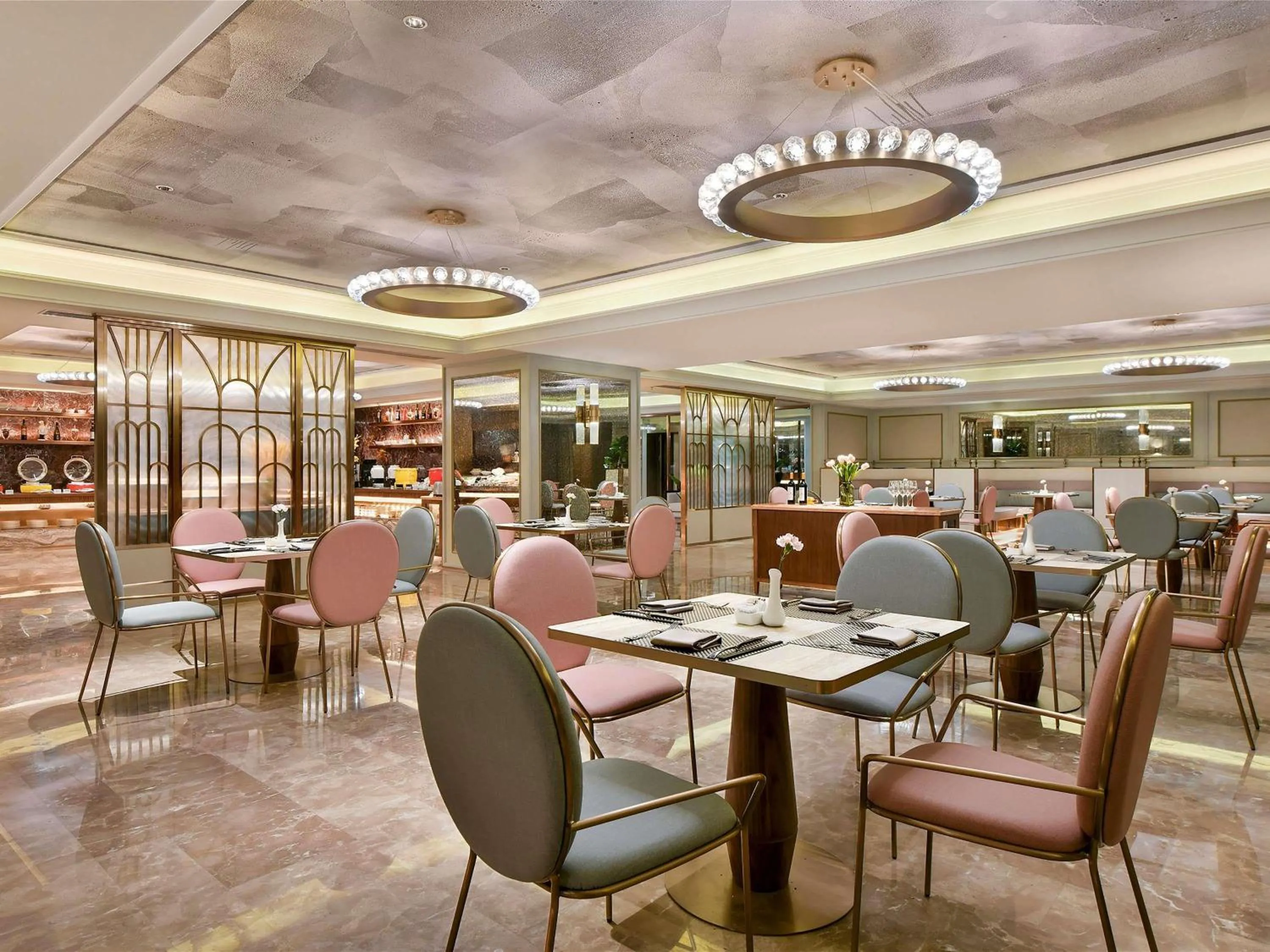 Restaurant/places to eat in Mercure Guangzhou Nansha