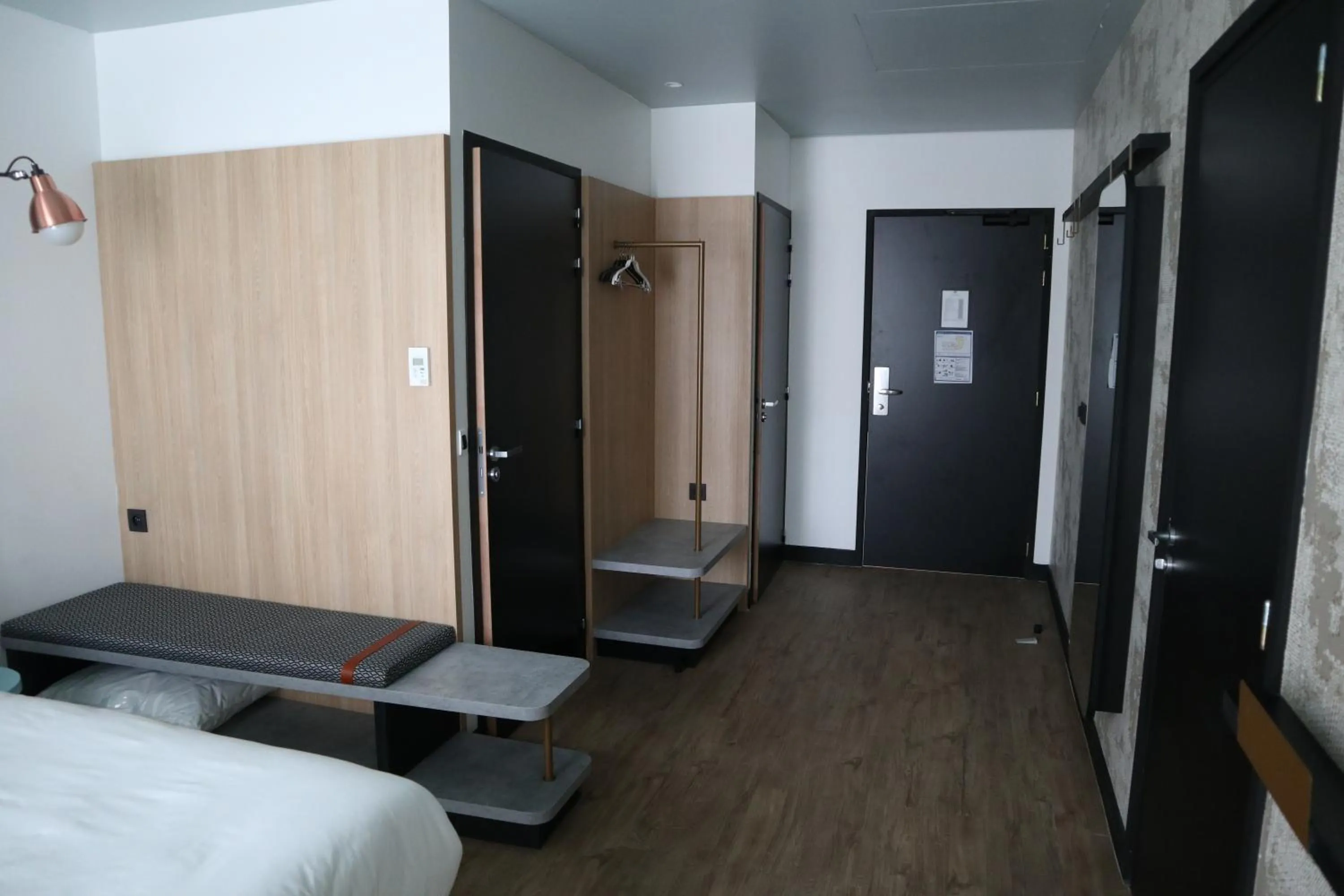 Photo of the whole room, Bed in ibis Styles Le Treport Mers Les Bains