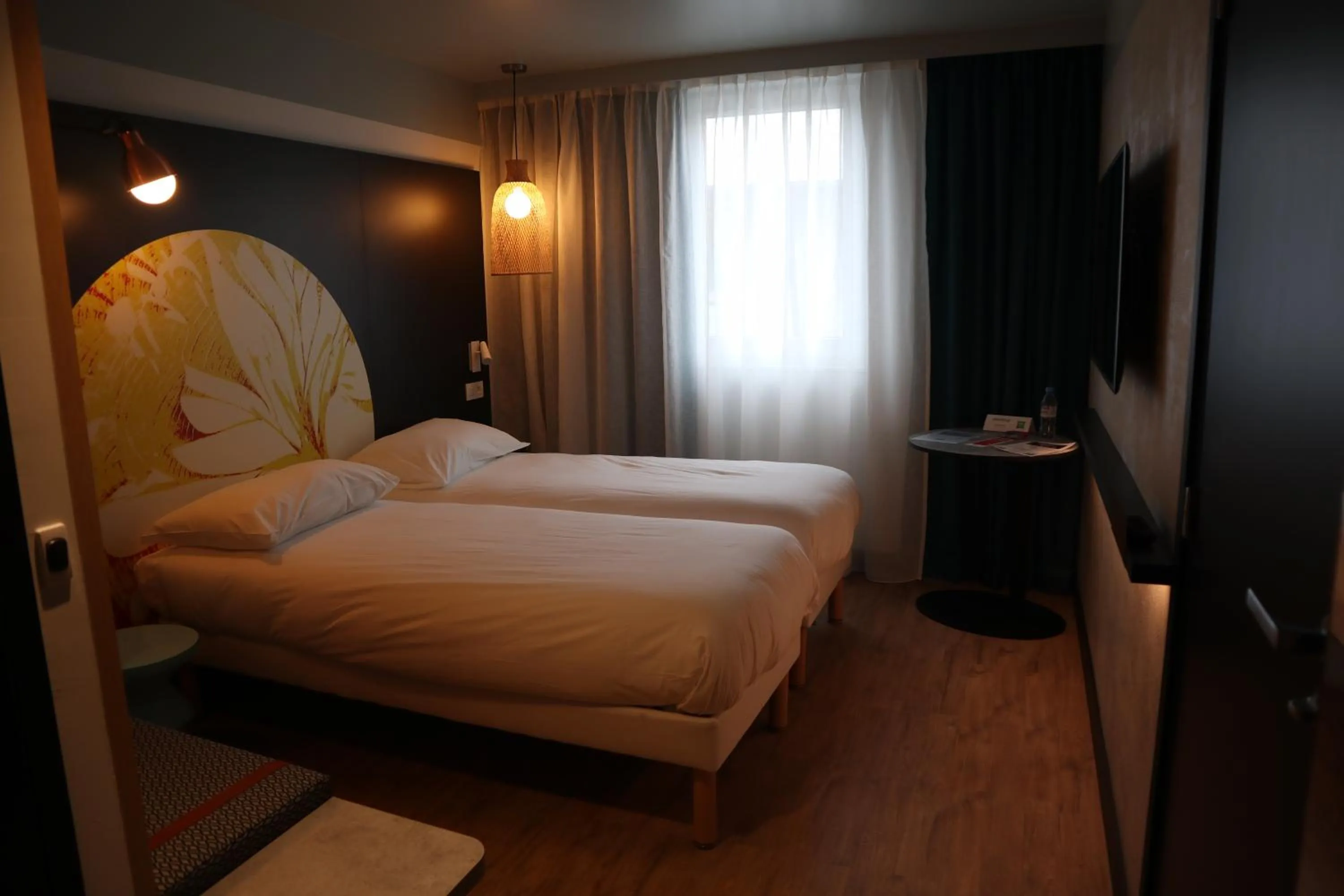 Bed in ibis Styles Le Treport Mers Les Bains