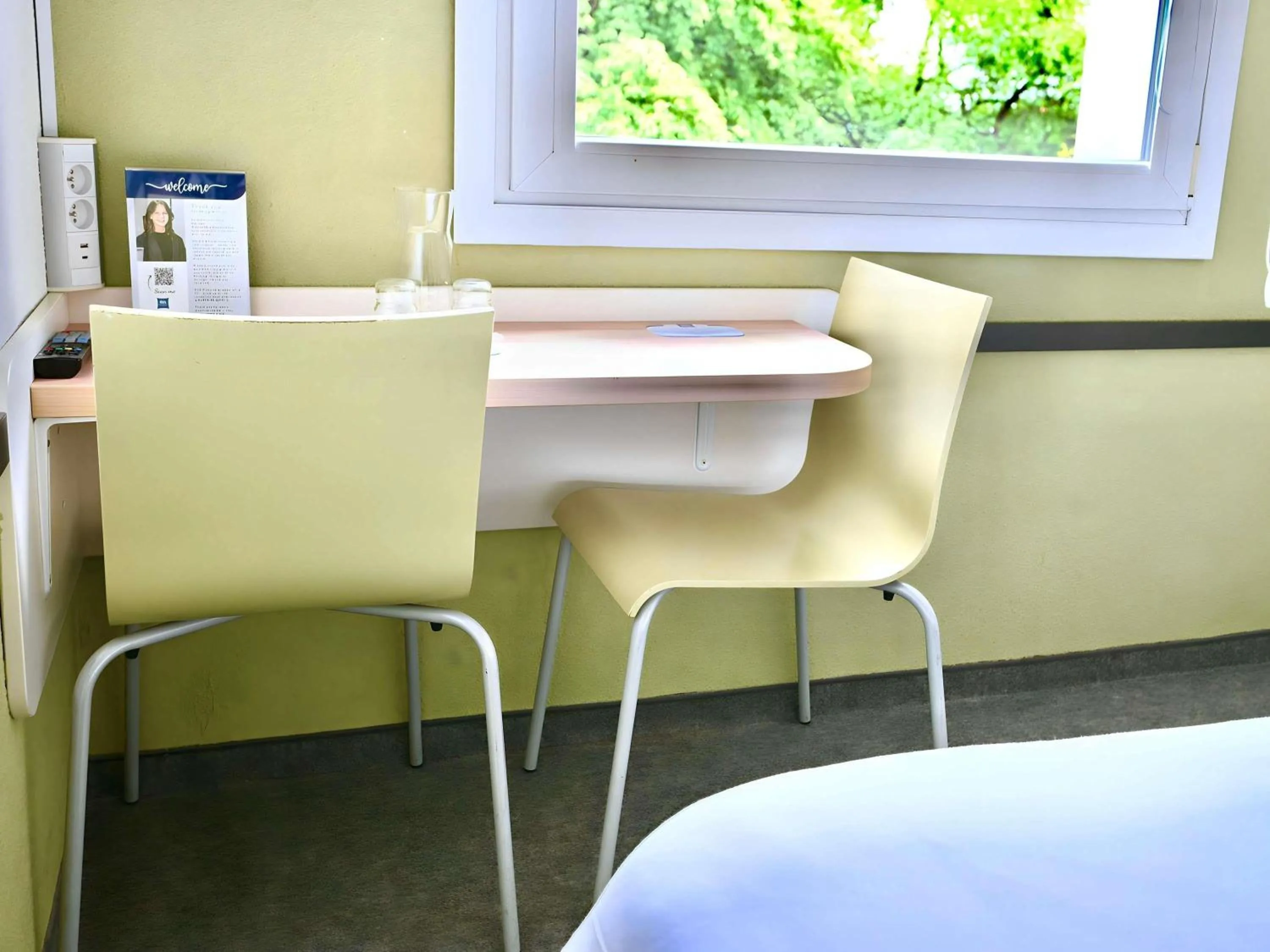 Bedroom in ibis budget Wrocław Stadion