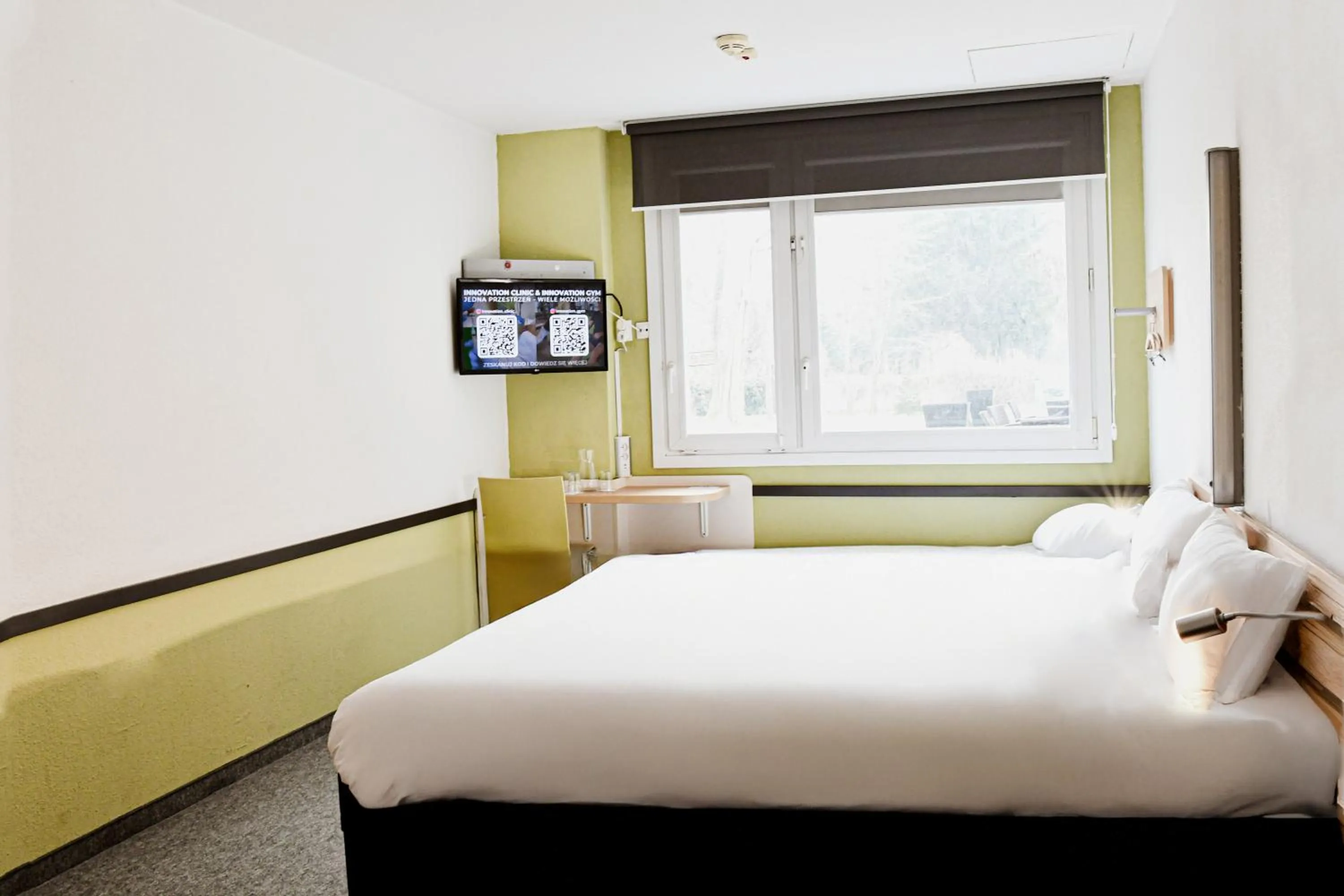 Bed in ibis budget Wrocław Stadion