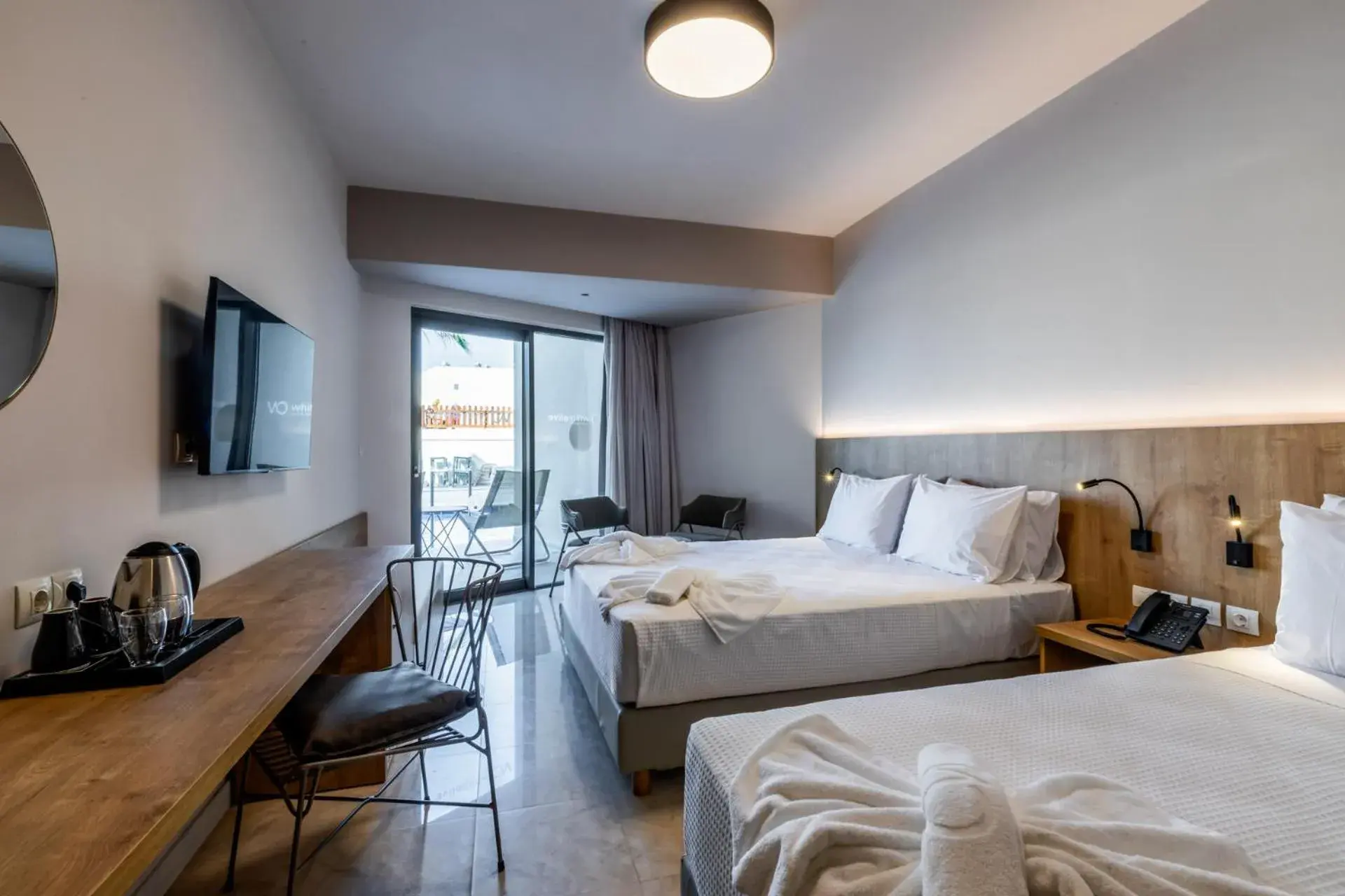 Photo of the whole room, Bed in White Olive Elite Rethymno Photo of the whole room, Bed in White Olive Elite Rethymno