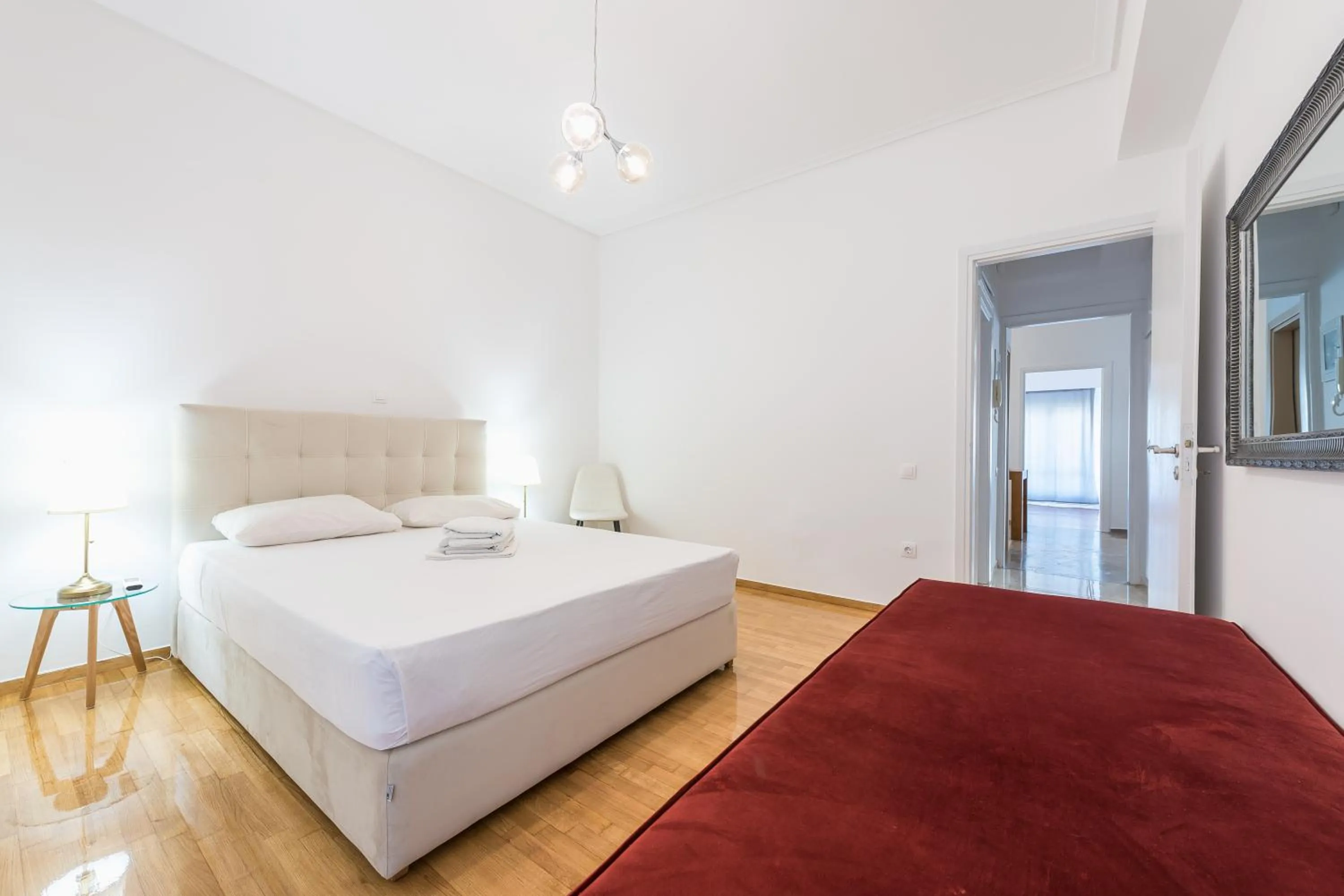 Bed in Victoria Diamond Suites Apartments