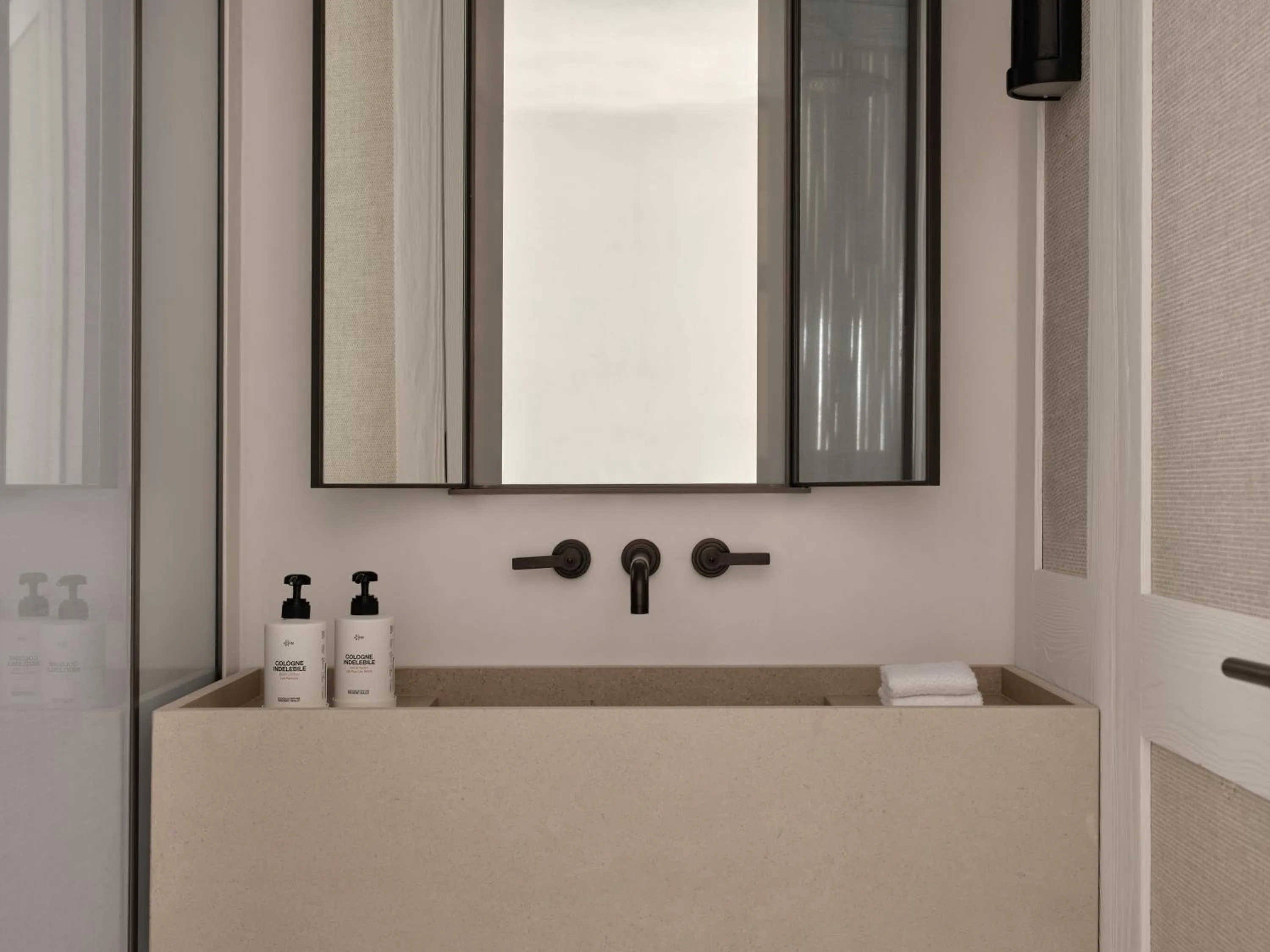 Bathroom in Kalesma Mykonos