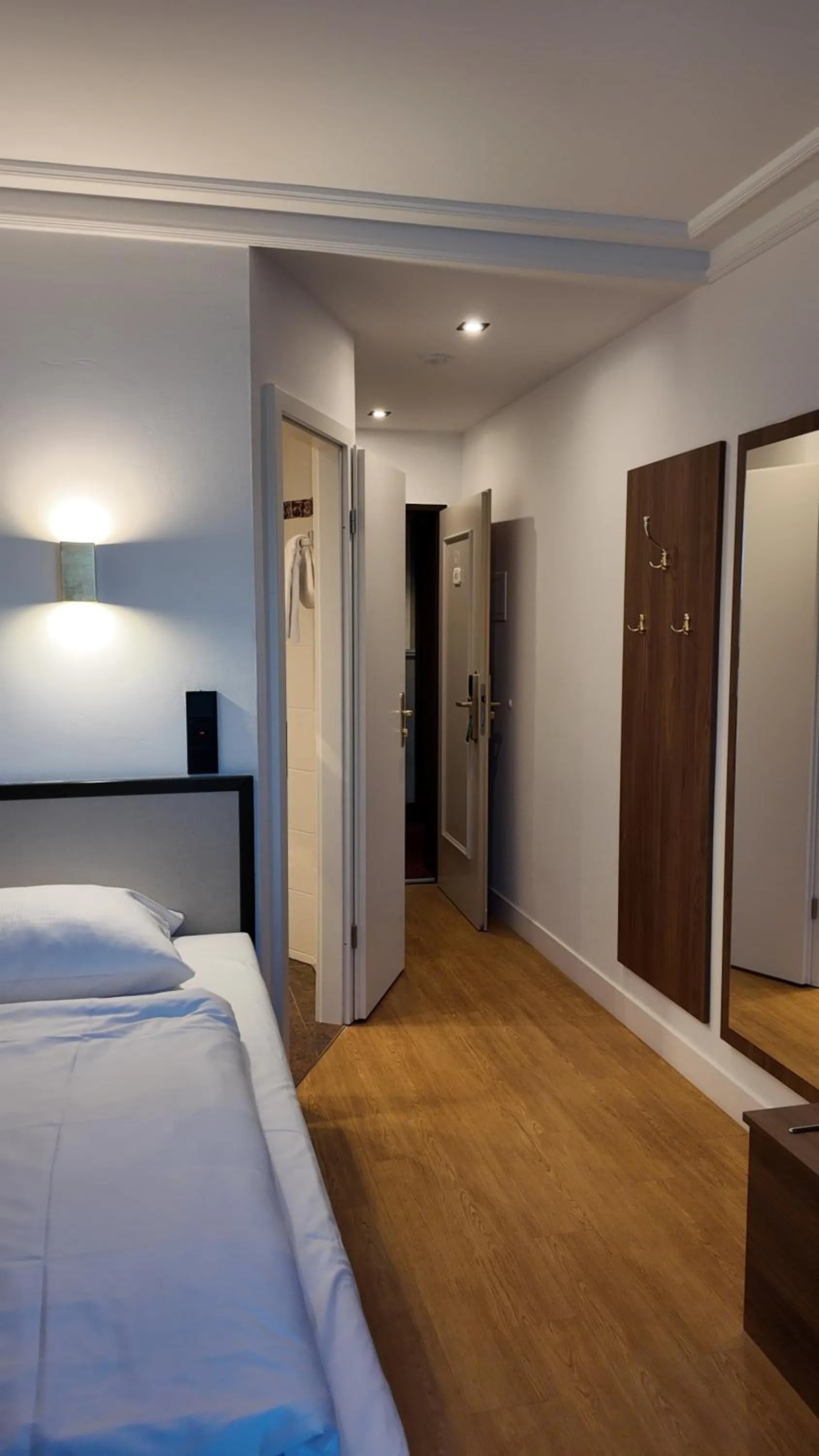 Bed in Hotel Aurbacher Hof GmbH