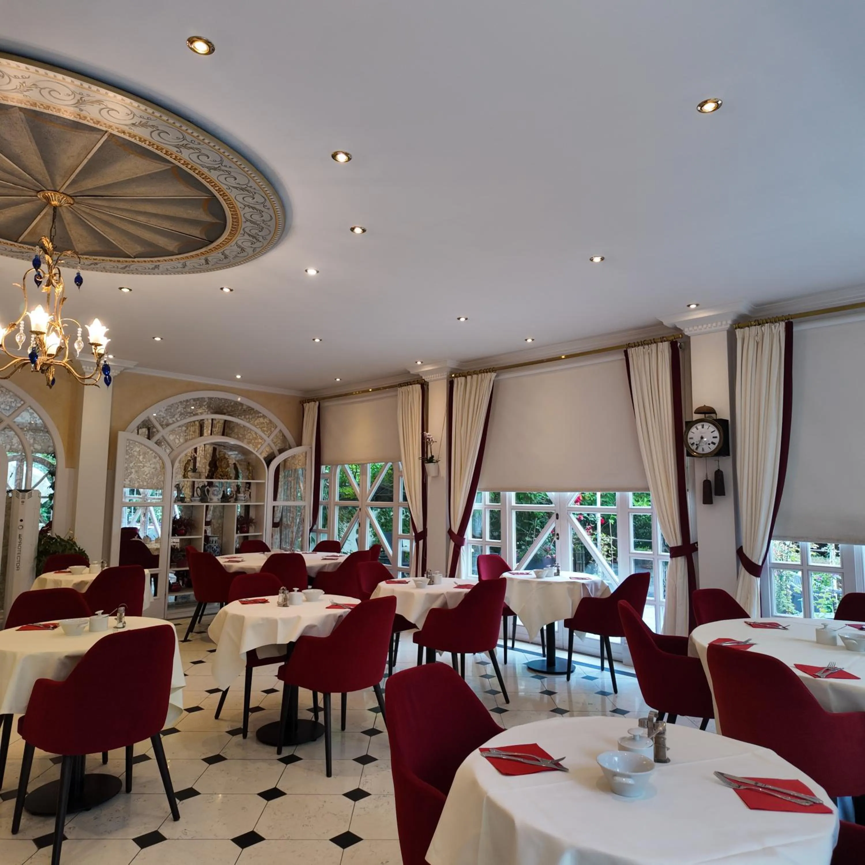 Restaurant/places to eat in Hotel Aurbacher Hof GmbH