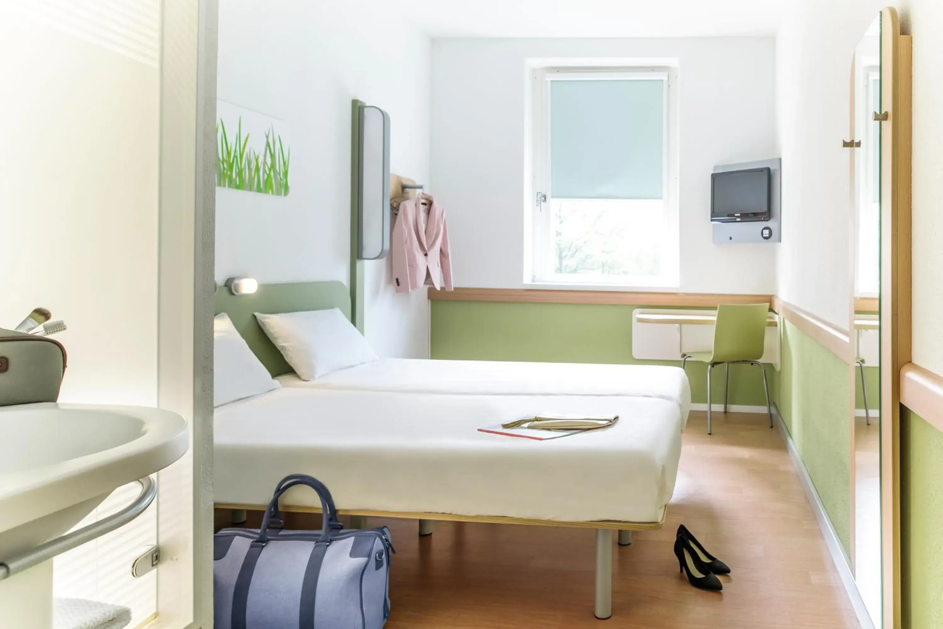 Bed in ibis budget Berlin Alexanderplatz Bed in ibis budget Berlin Alexanderplatz