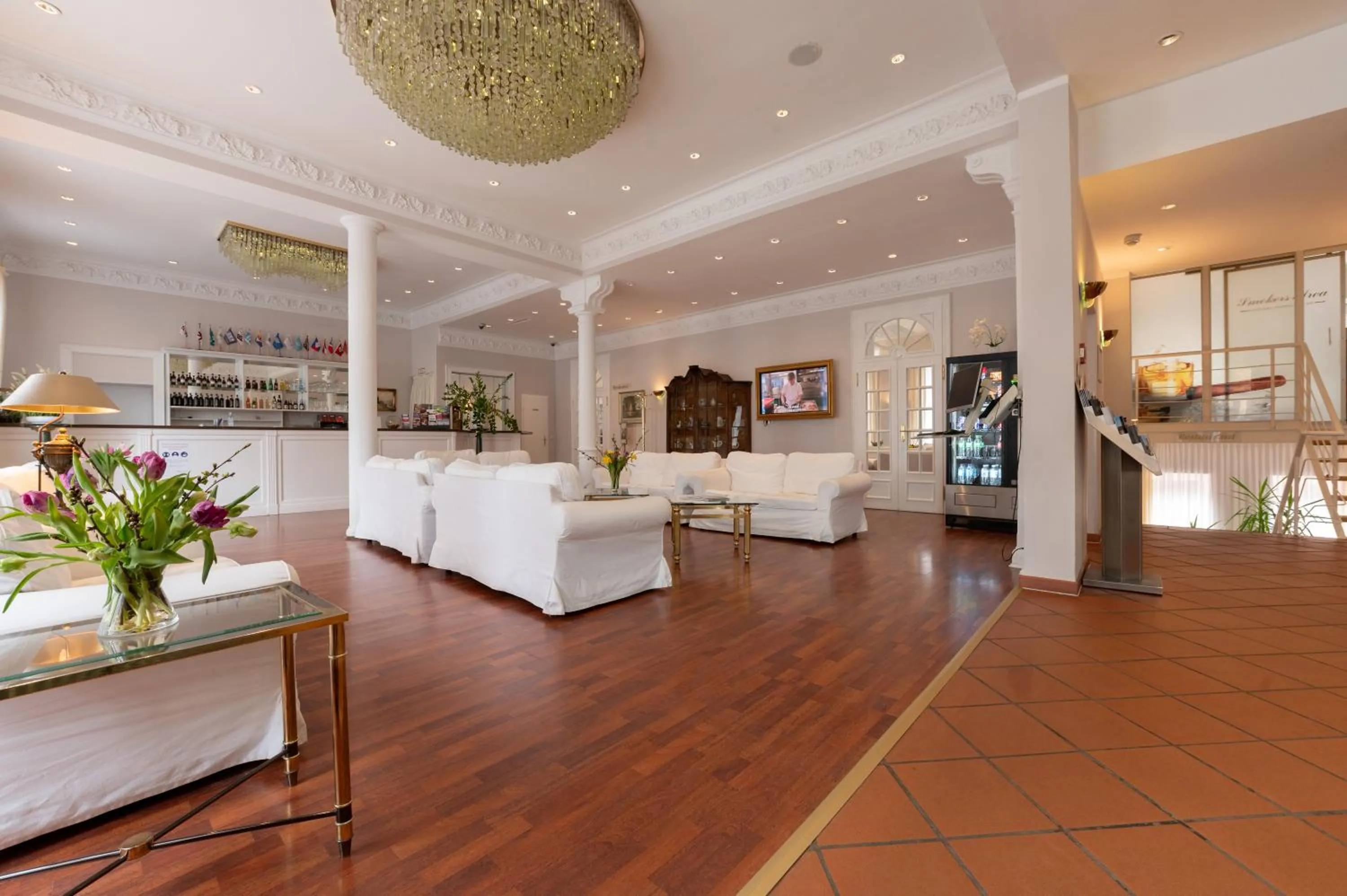 Lobby or reception in Hotel Commodore