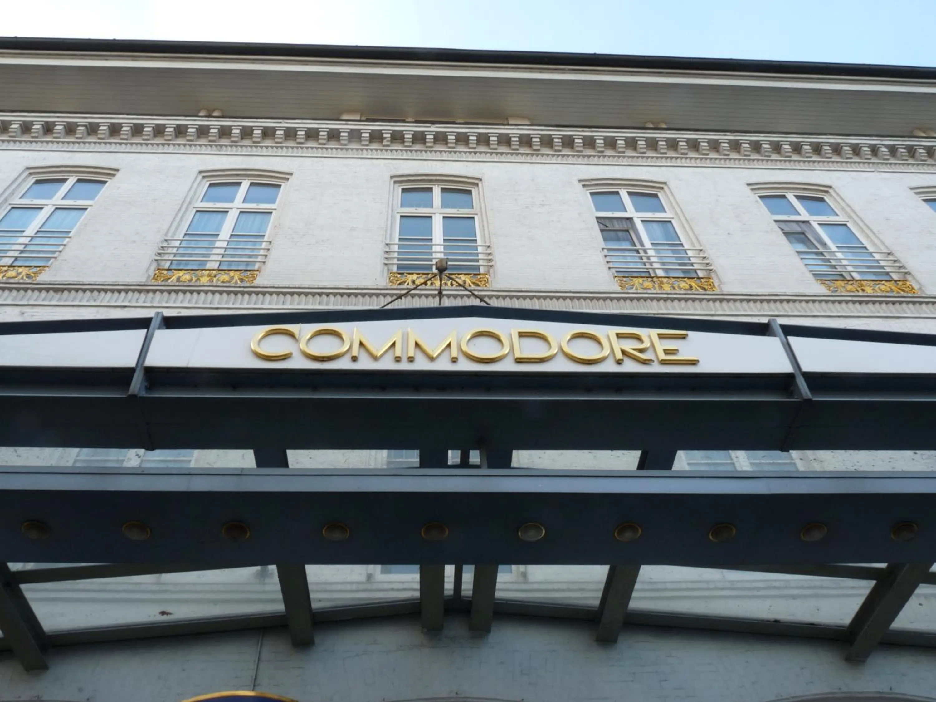 Facade/entrance in Hotel Commodore