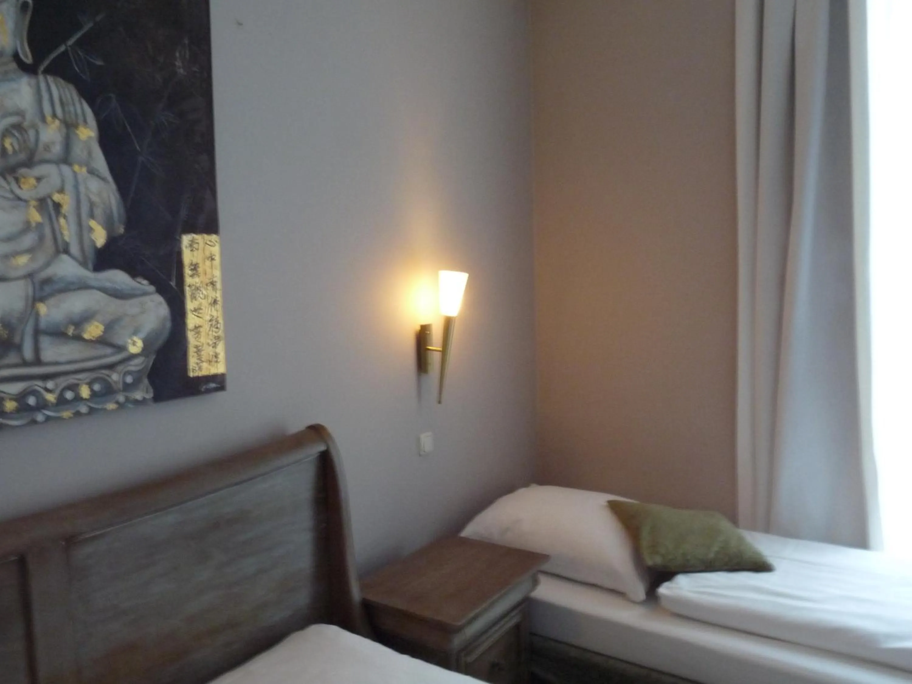 Bed in Hotel Commodore