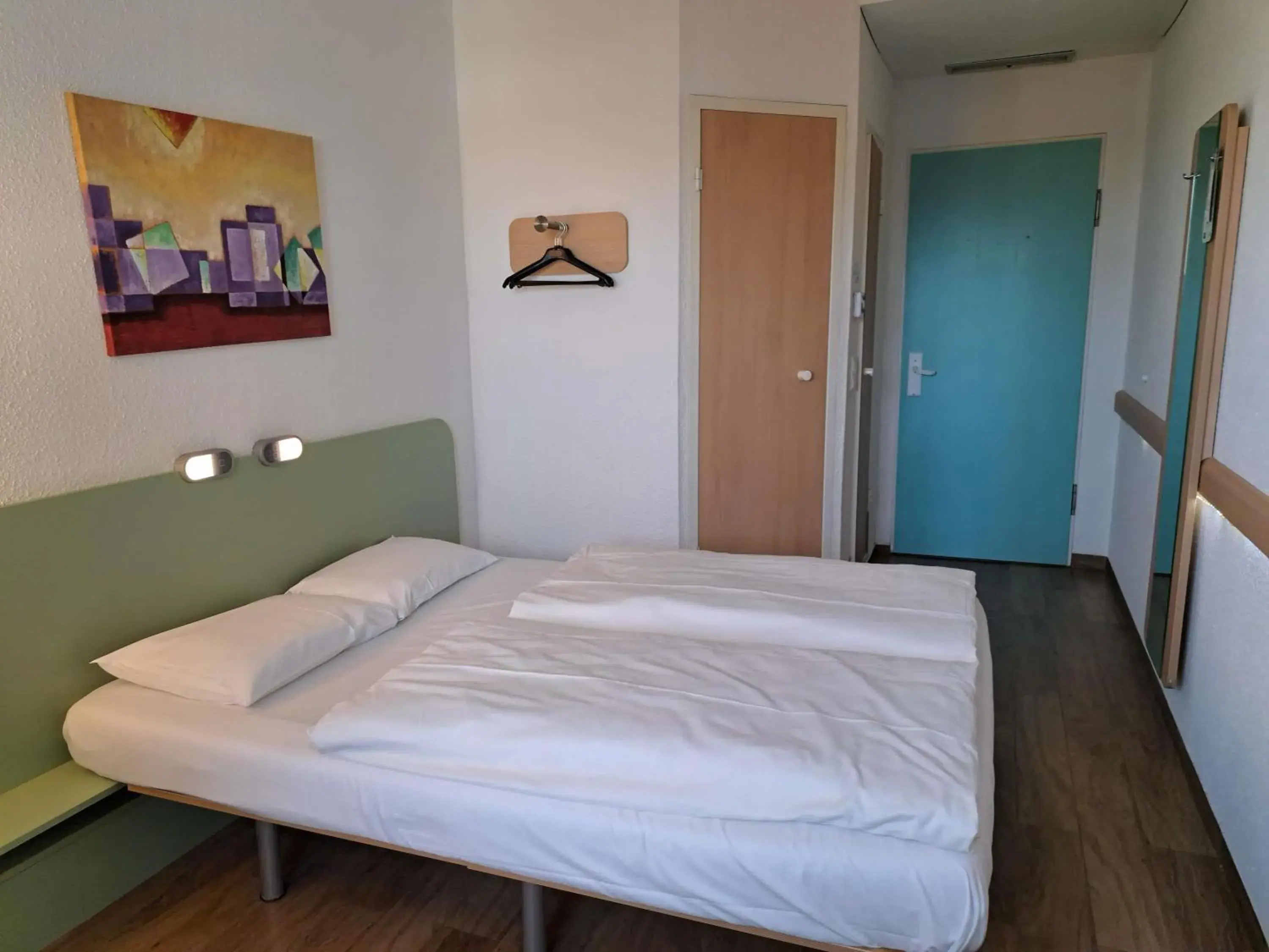 Bedroom, Bed in ibis budget Berlin Ost Bedroom, Bed in ibis budget Berlin Ost