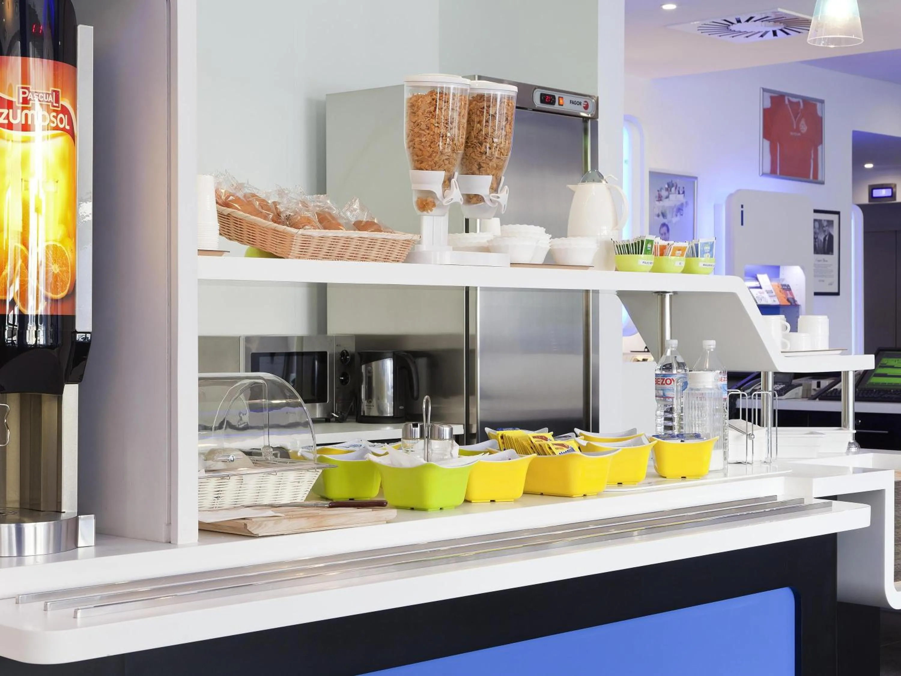 Breakfast in ibis budget Berlin Ost