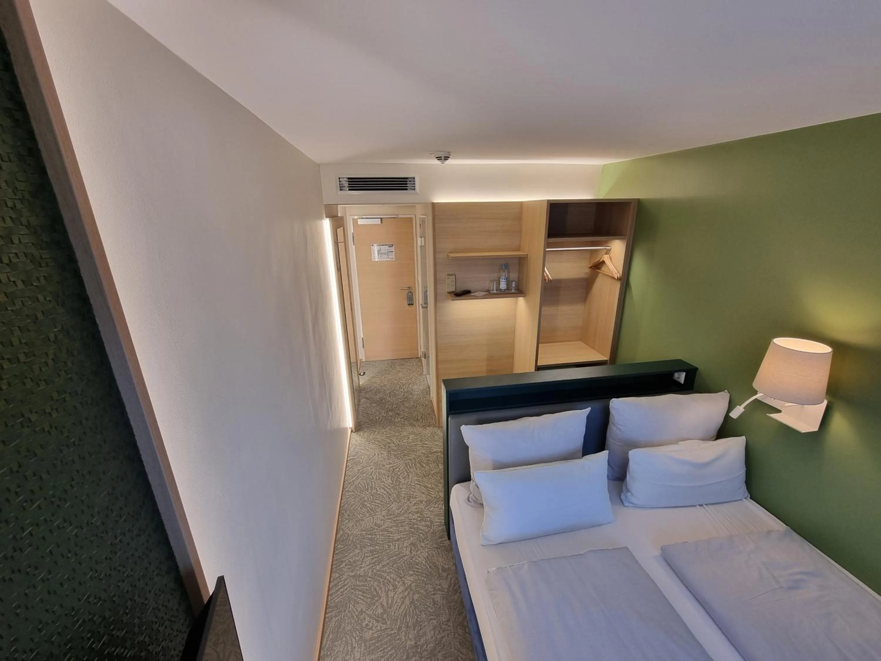 Bed in myMINGA13 - Hotel & serviced Apartments