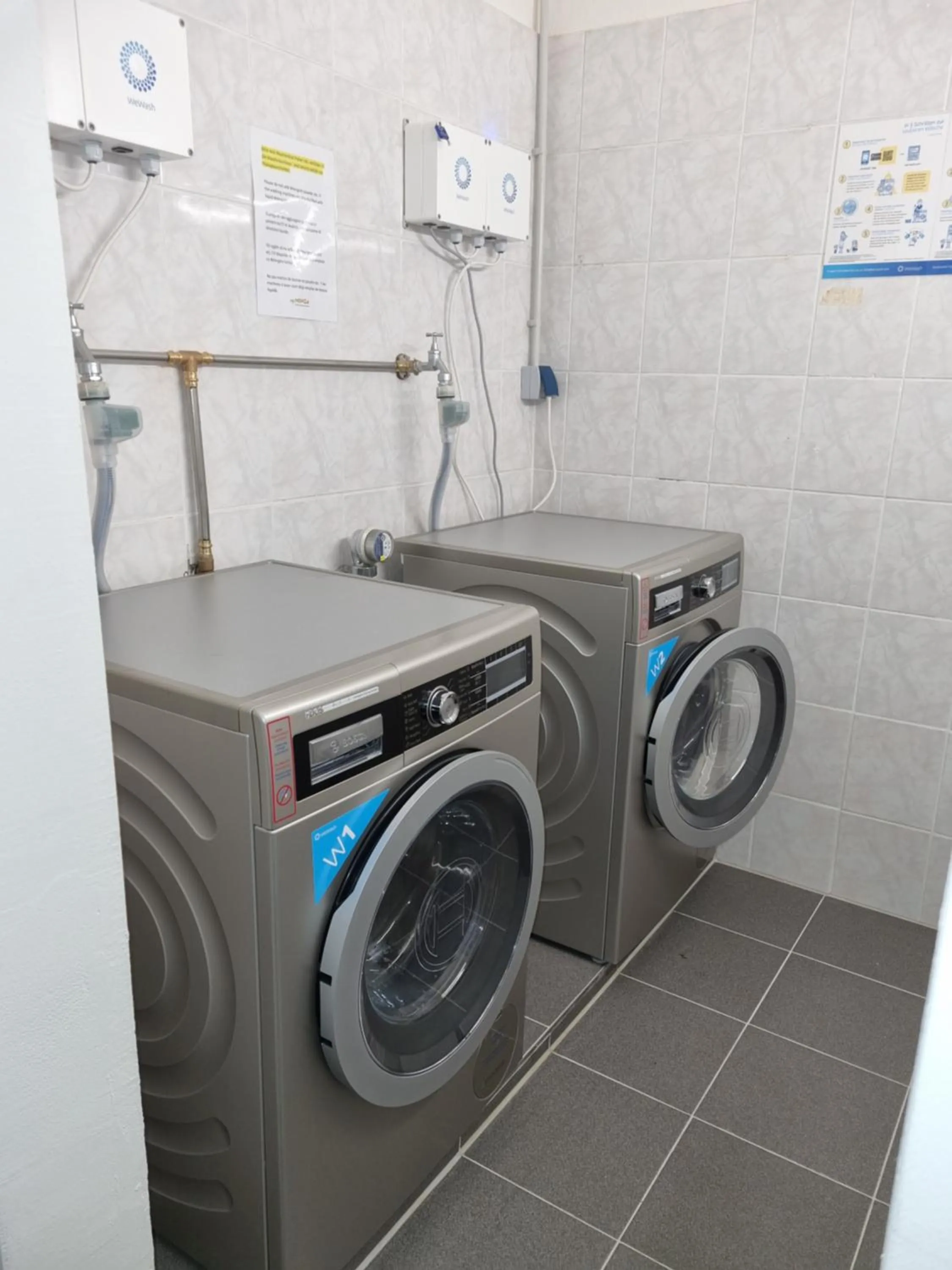 washing machine in myMINGA13 - Hotel & serviced Apartments