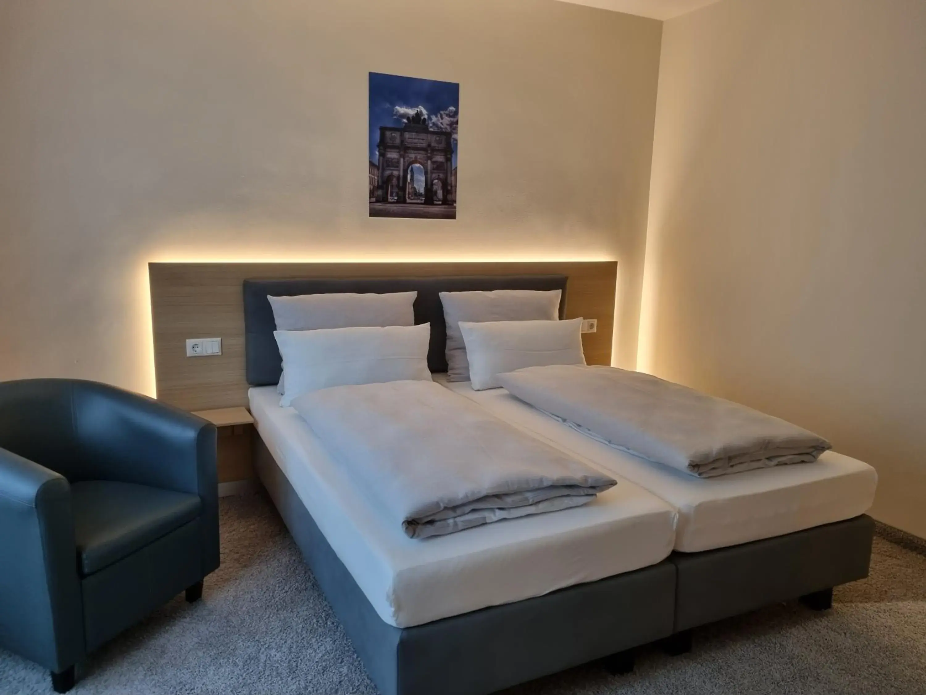 Bed in myMINGA13 - Hotel & serviced Apartments