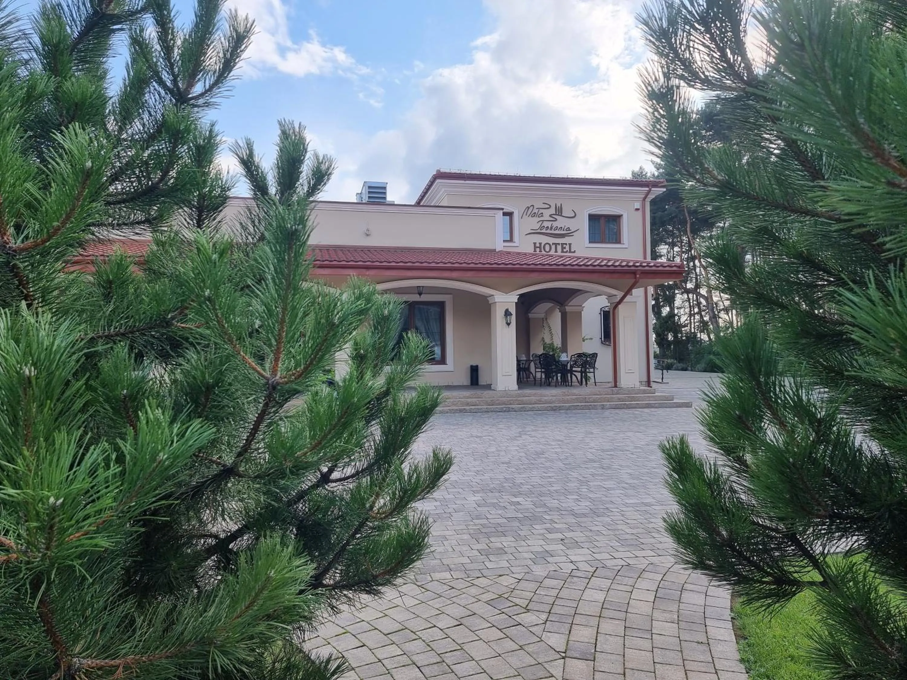 Property building in Dworek za Lasem