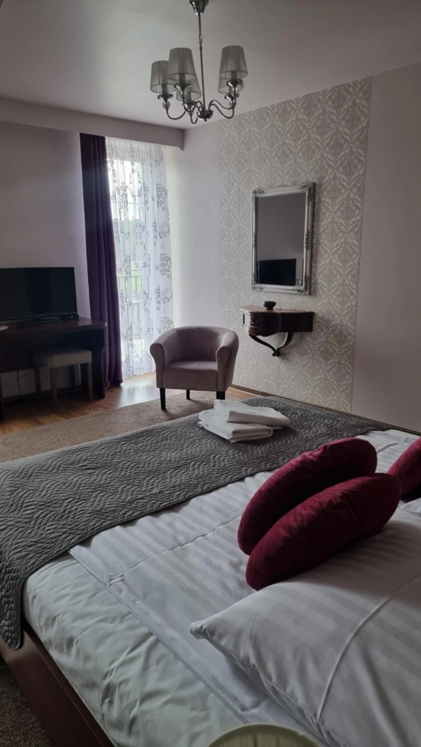 Bed in Dworek za Lasem