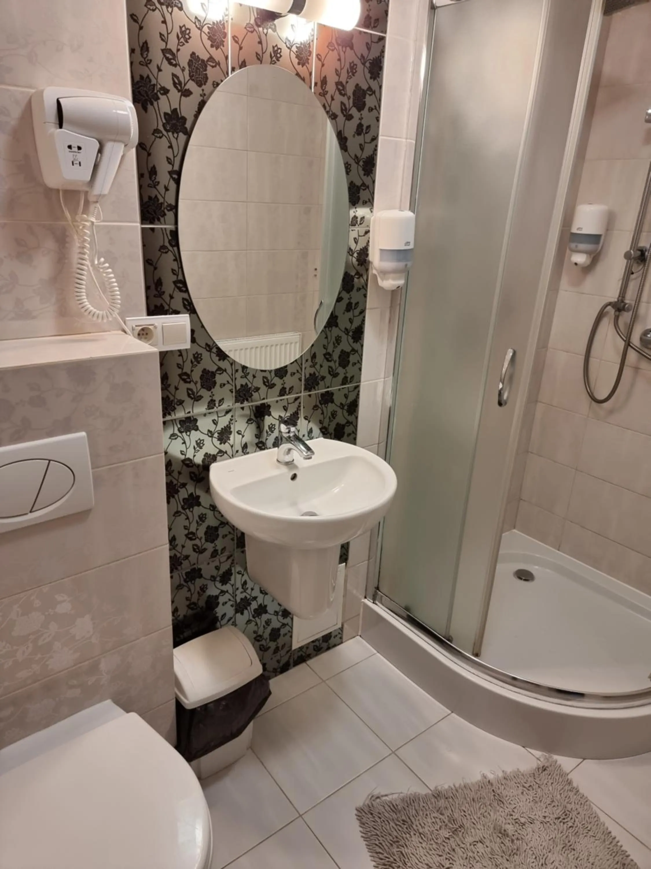 Bathroom in Dworek za Lasem