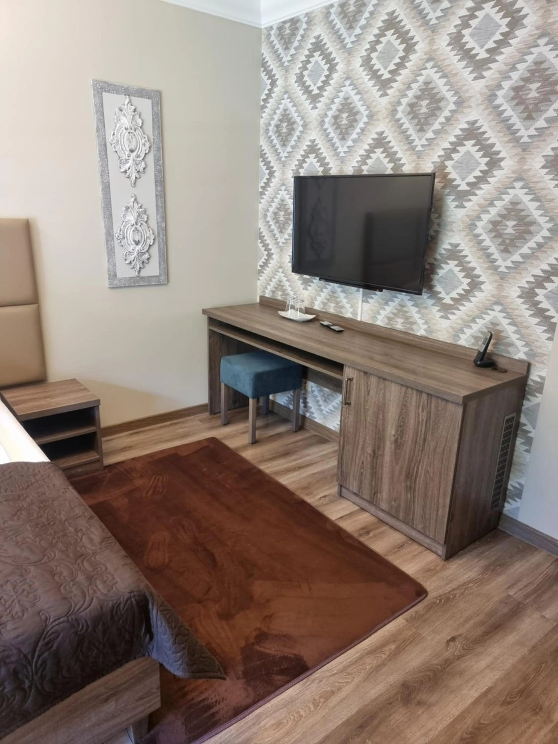 Communal lounge/ TV room in Dworek za Lasem